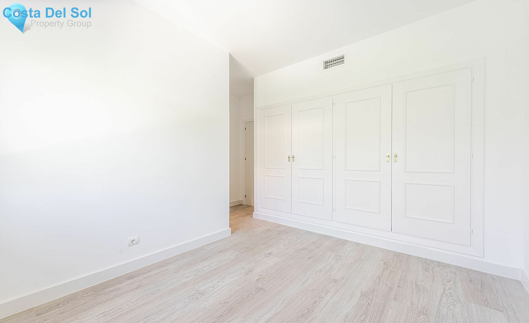 Penthouse in Nueva Andalucía-1130139