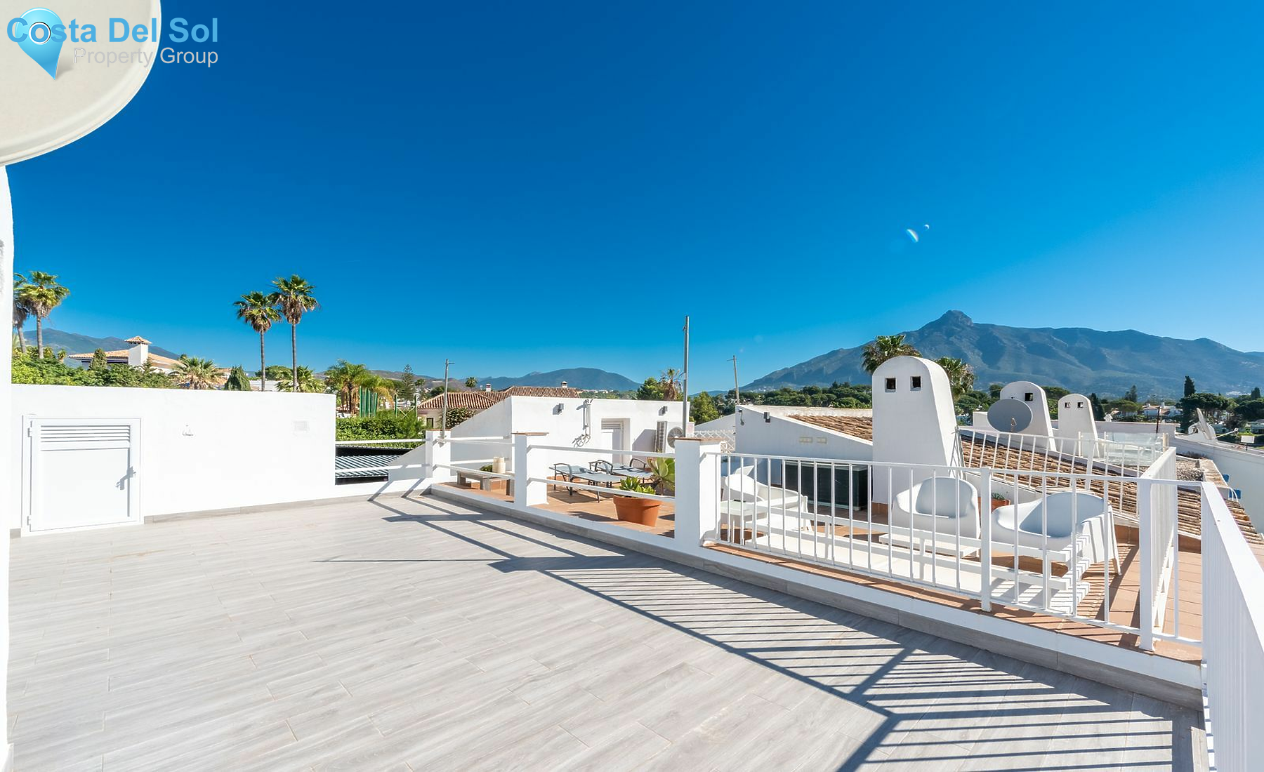 Penthouse in Nueva Andalucía-1130133