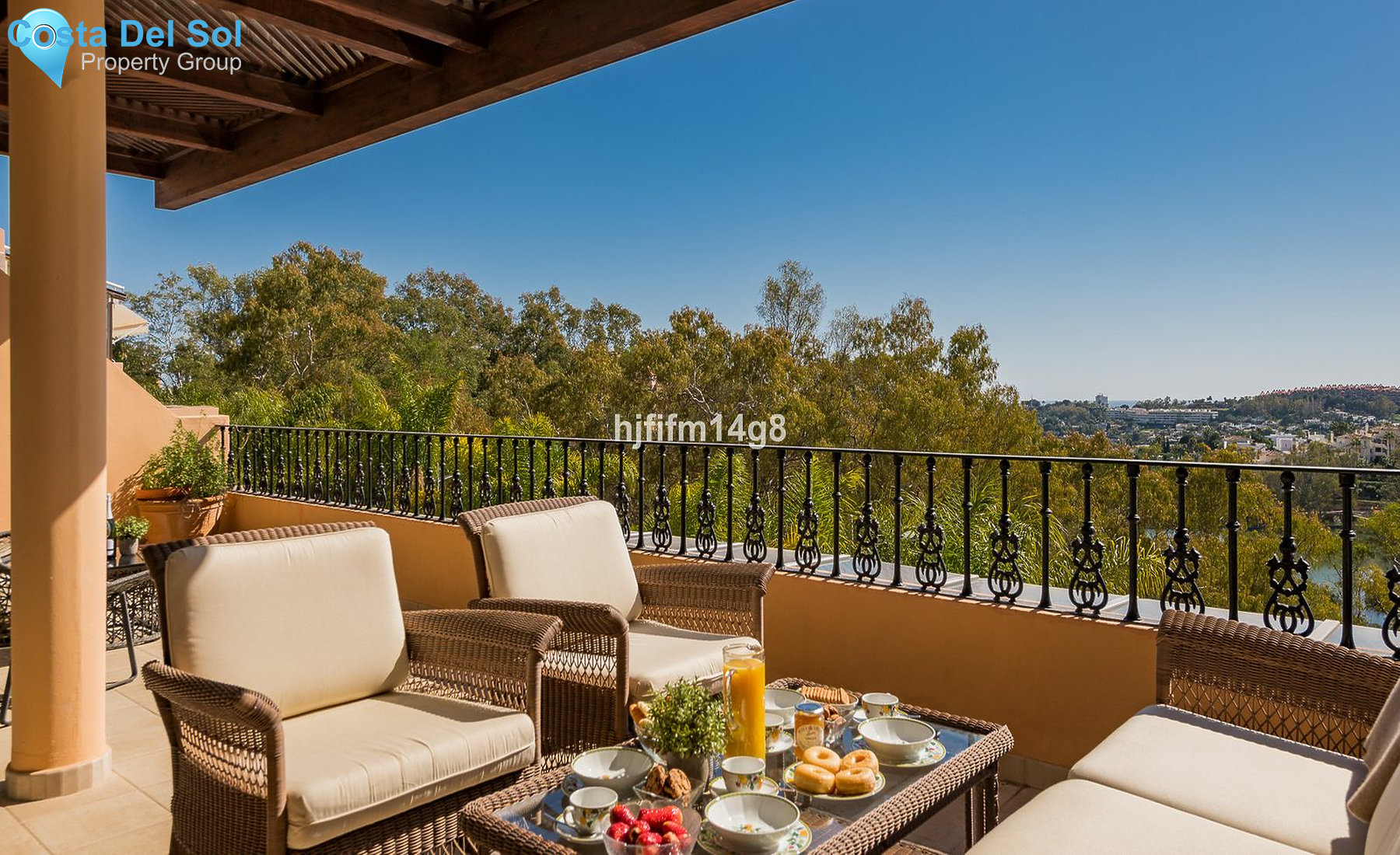 Penthouse in Nueva Andalucía-1149117