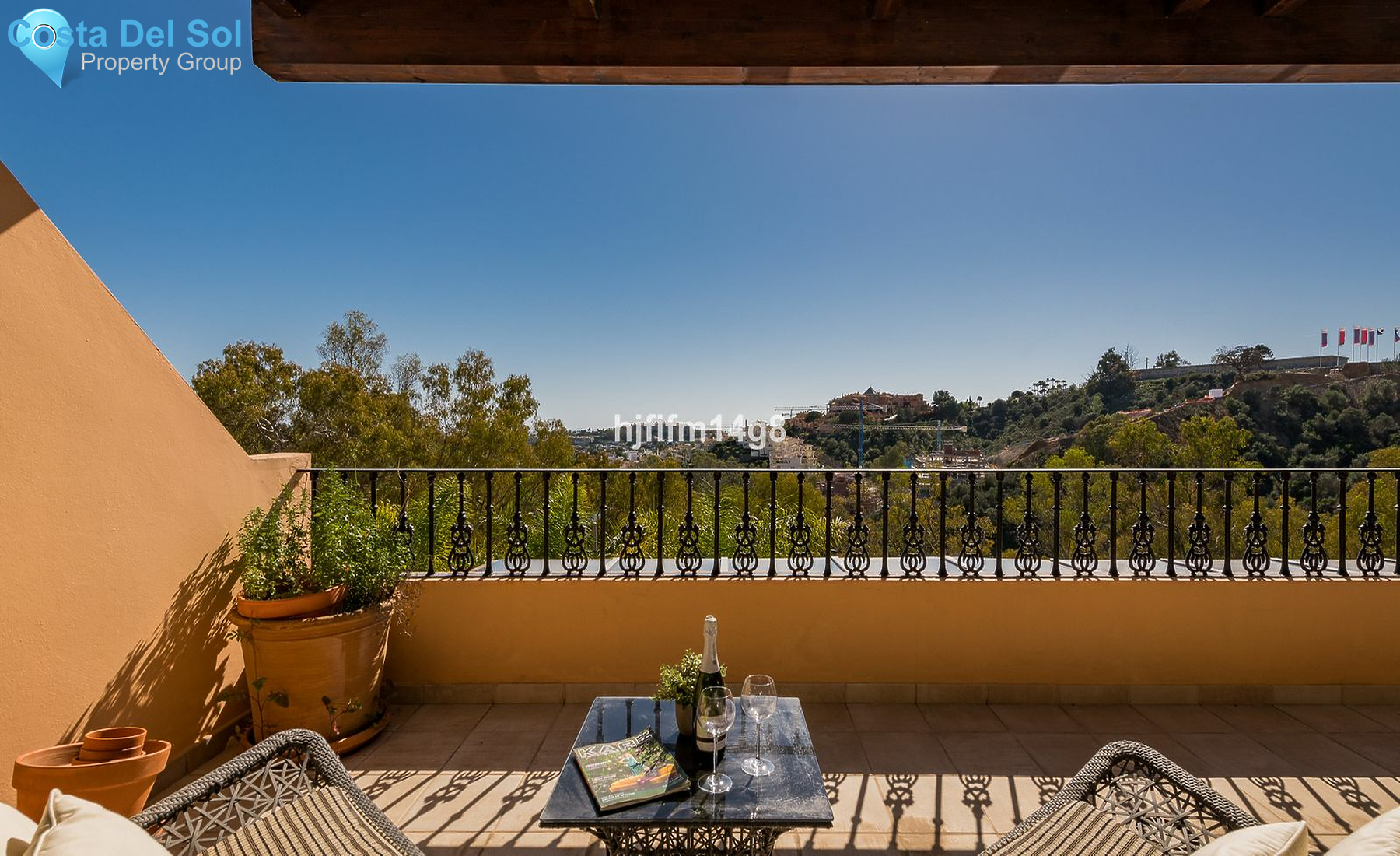 Penthouse in Nueva Andalucía-1149119