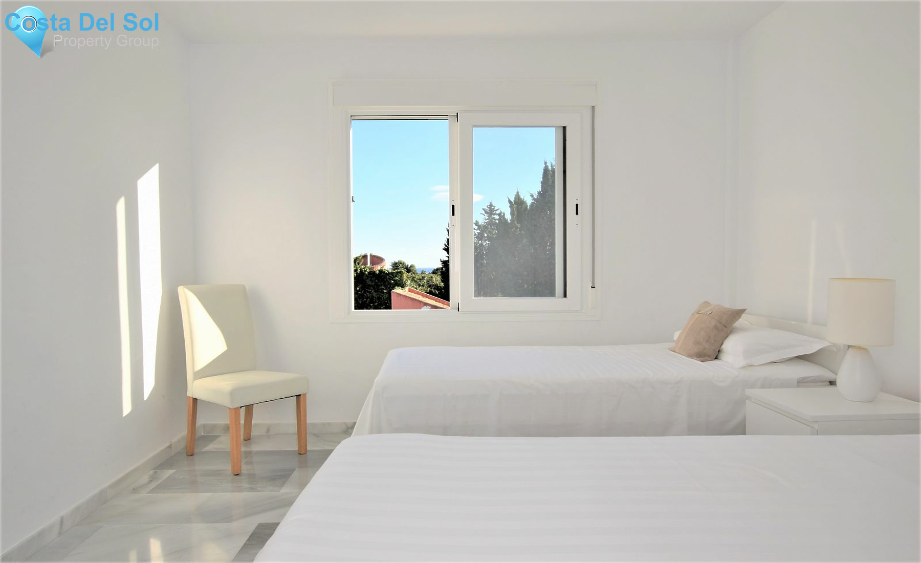 Penthouse in Nueva Andalucía-1184870
