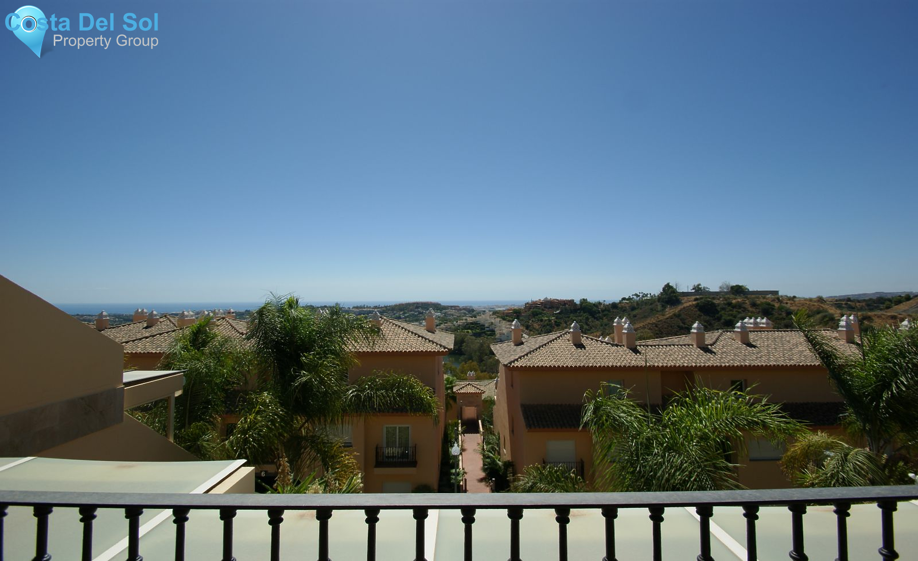 Penthouse in Nueva Andalucía-1204276