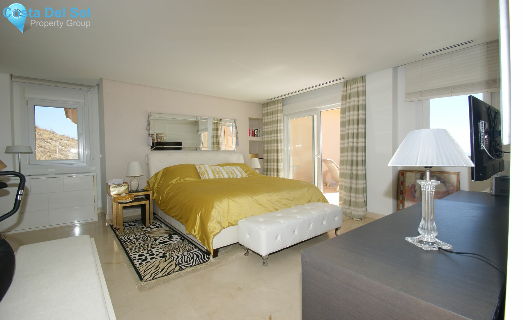 Penthouse in Nueva Andalucía-1204287