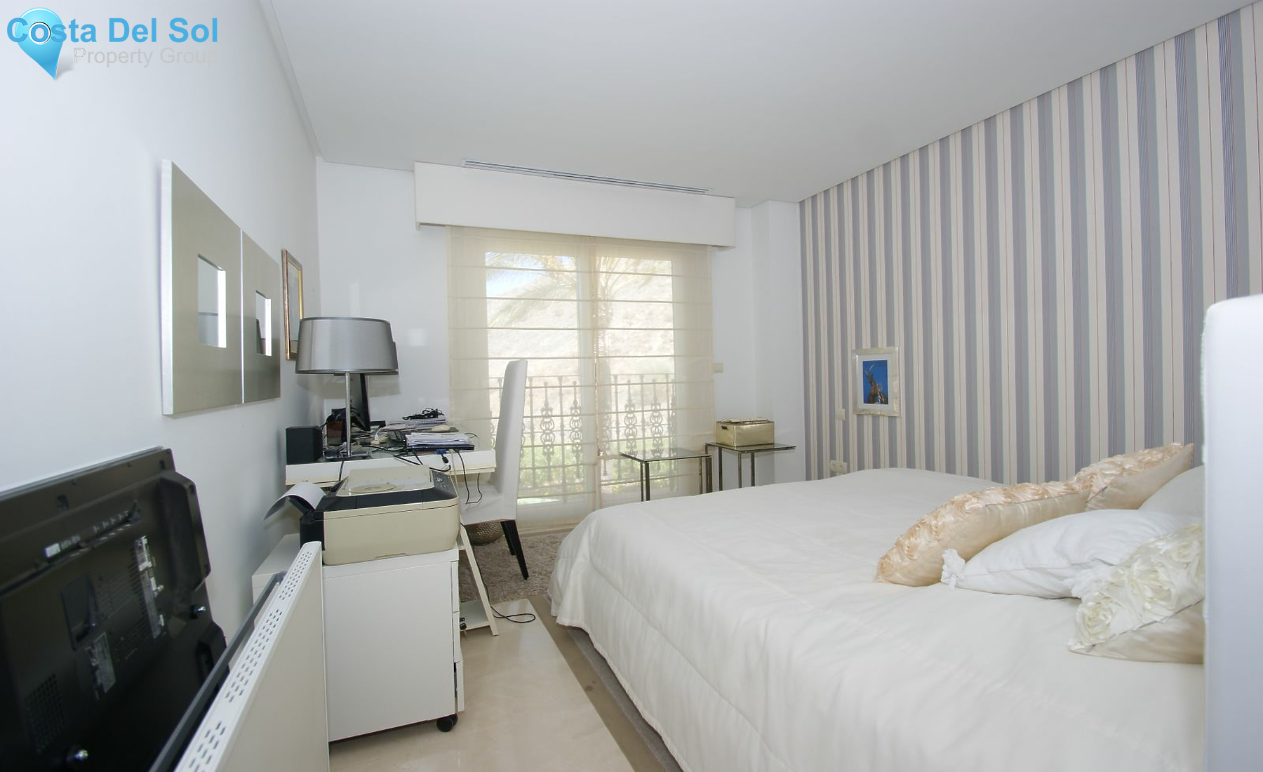 Penthouse in Nueva Andalucía-1204284