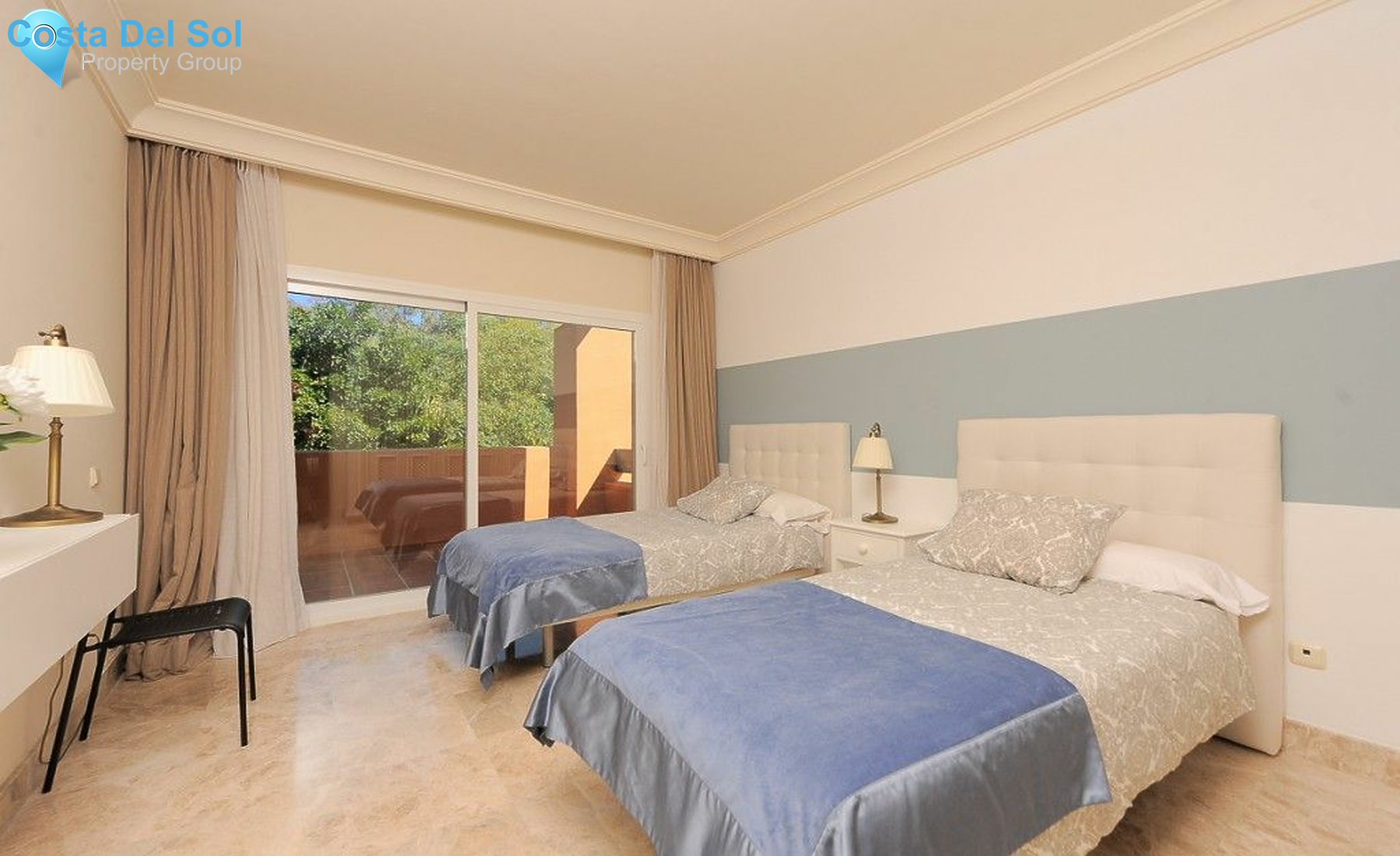 Penthouse in Nueva Andalucía-1389743