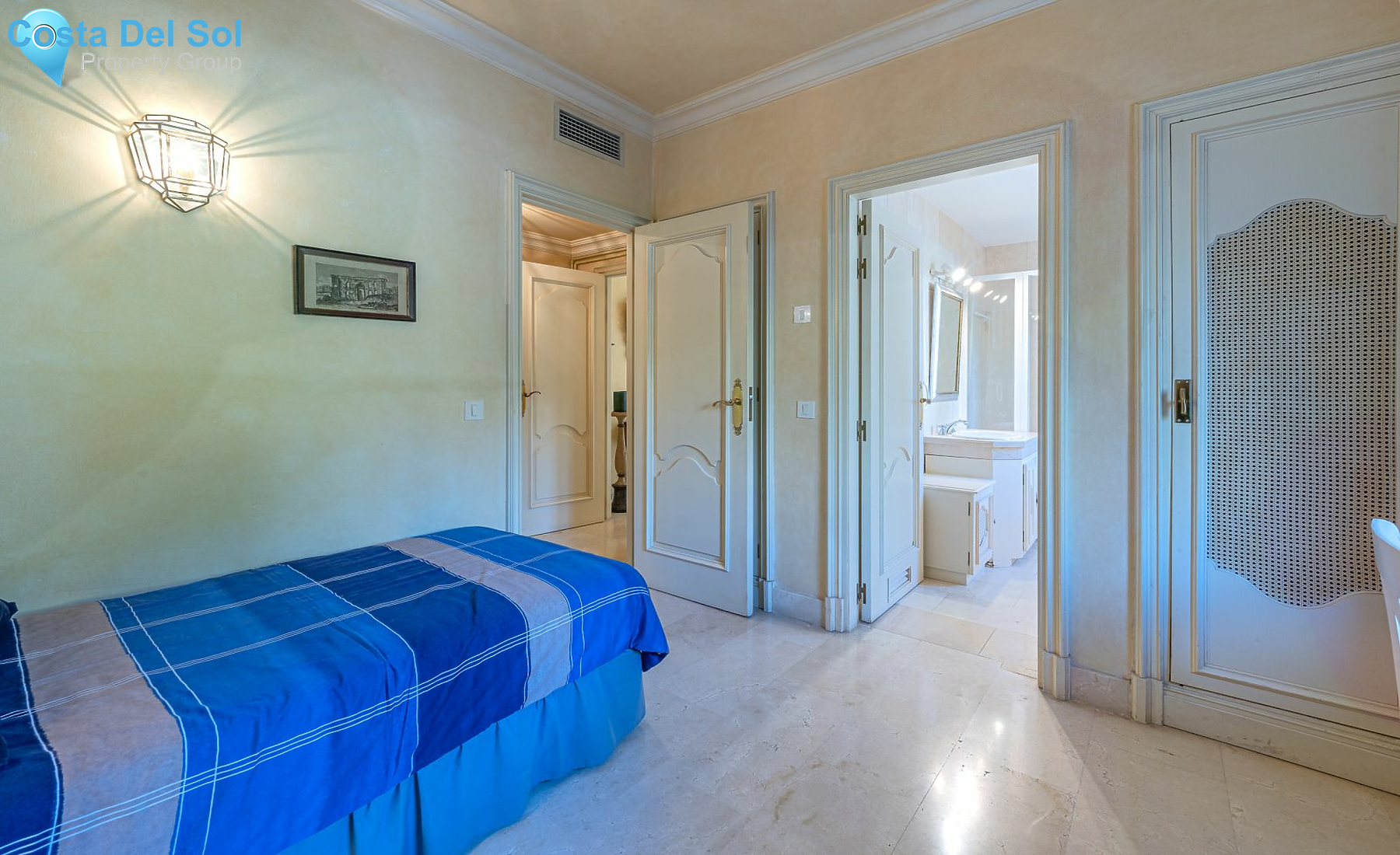 Penthouse in The Golden Mile-1396097