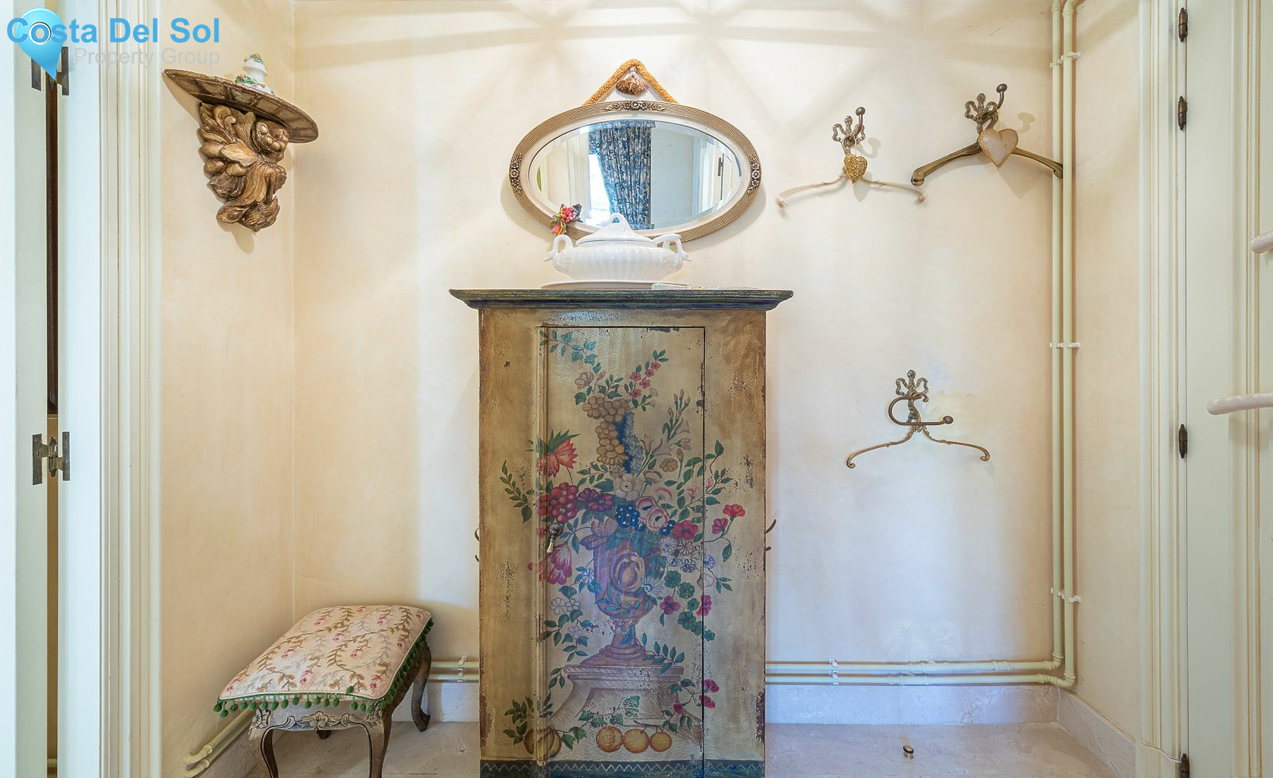 Penthouse in The Golden Mile-1396092