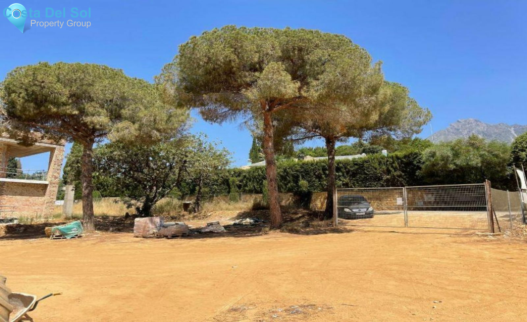 Residential Plot in Sierra Blanca-1390734