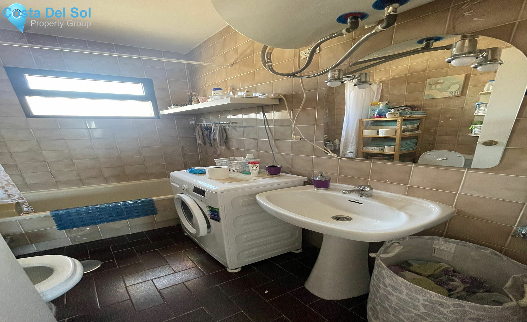 Restaurant in Riviera del Sol-1172290