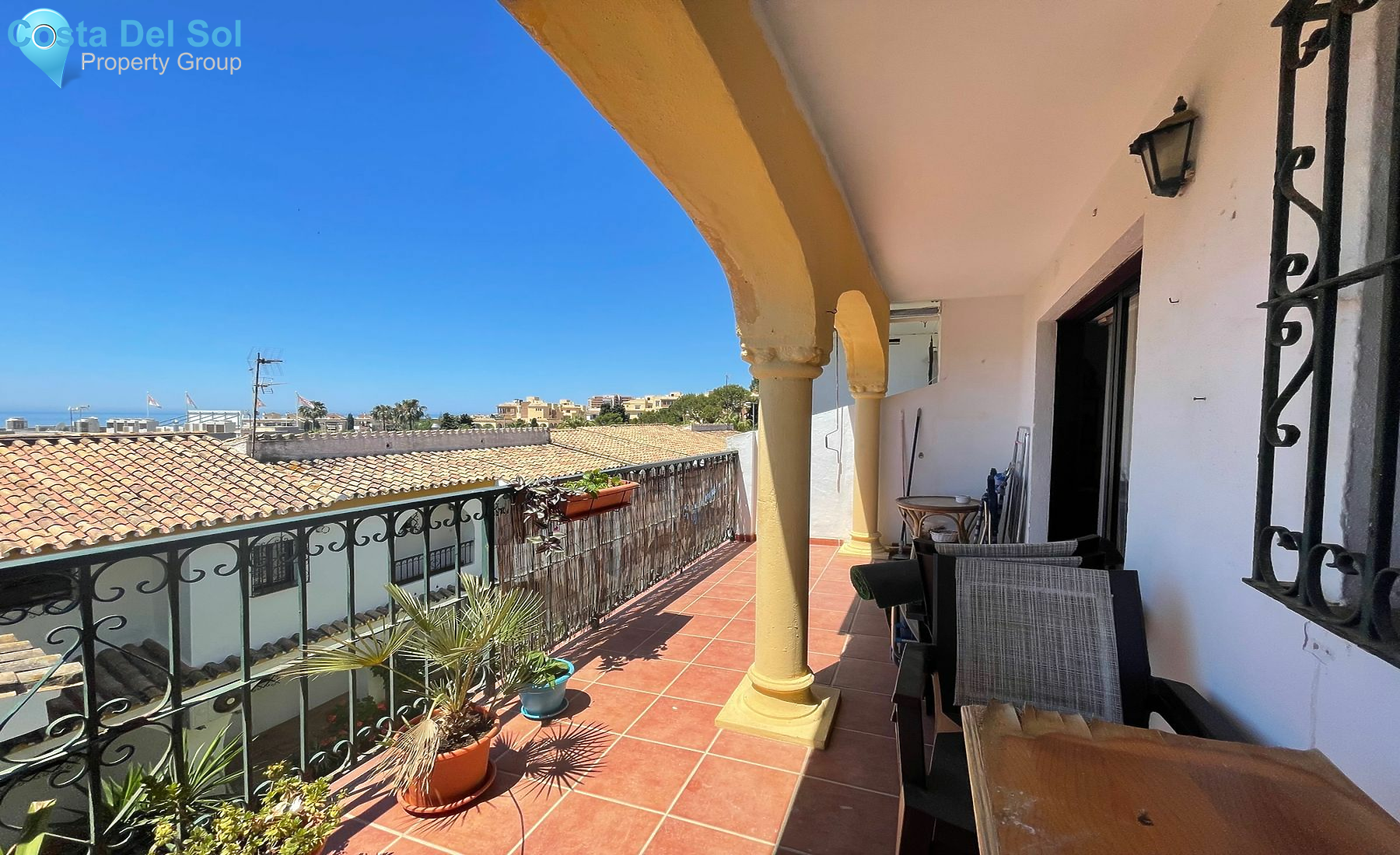 Restaurant in Riviera del Sol-1172279