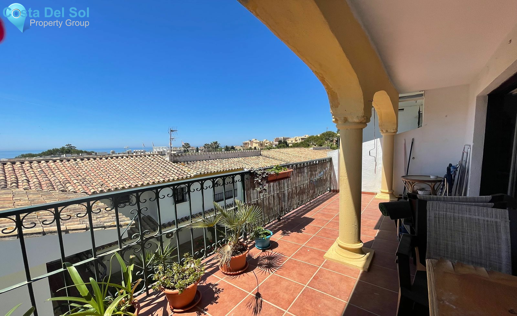 Restaurant in Riviera del Sol-1172280