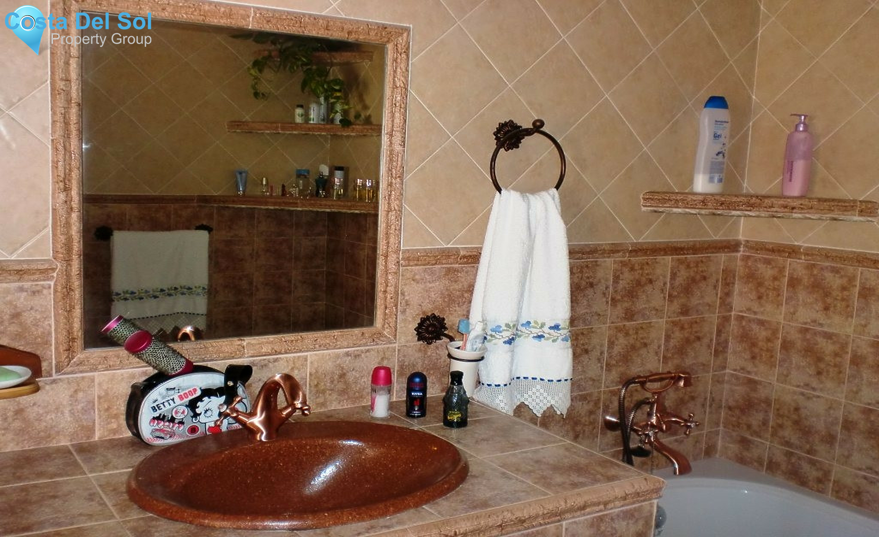 Semi-Detached House in Alhaurín el Grande-1350381