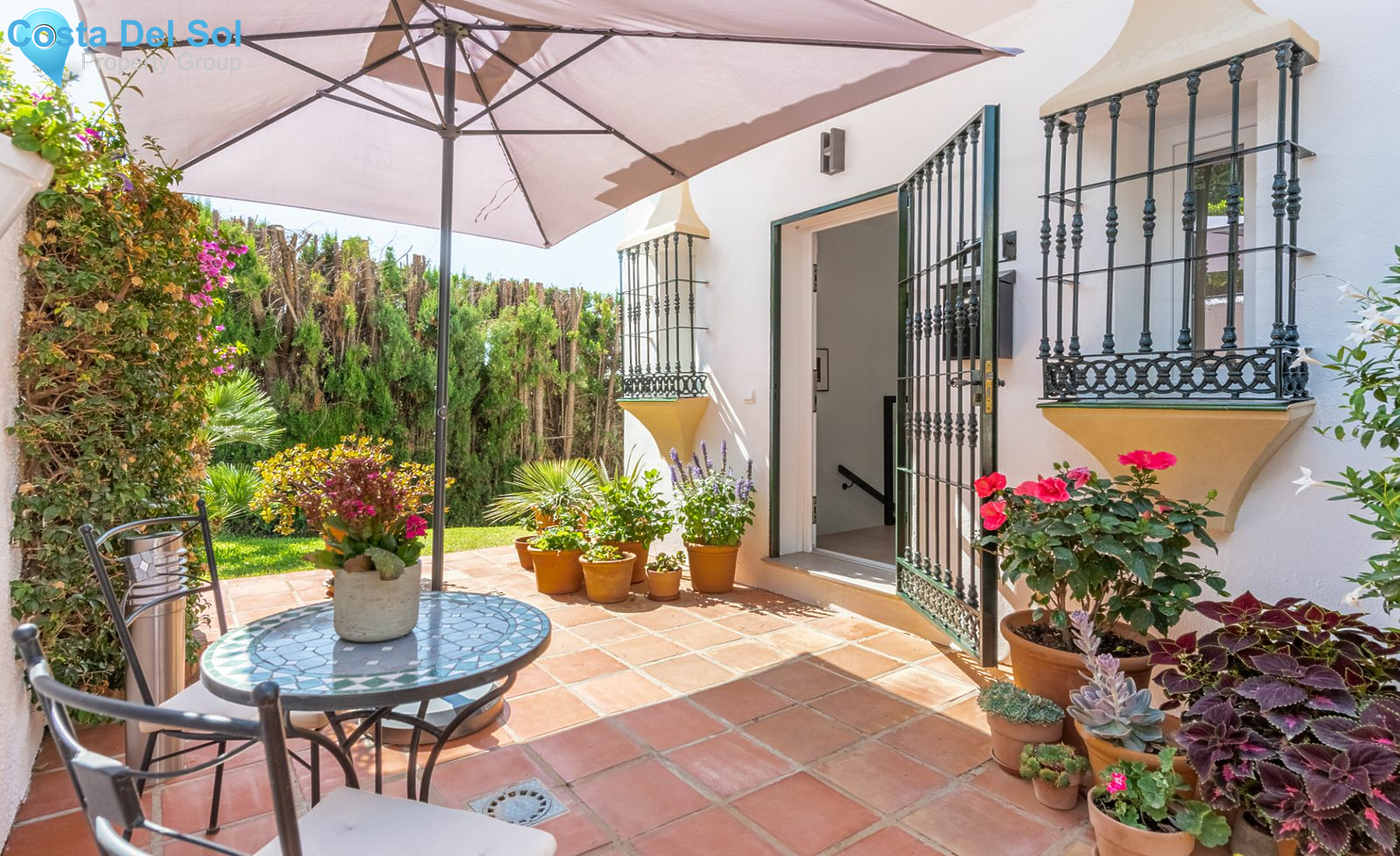 Semi-Detached House in Aloha-1484379