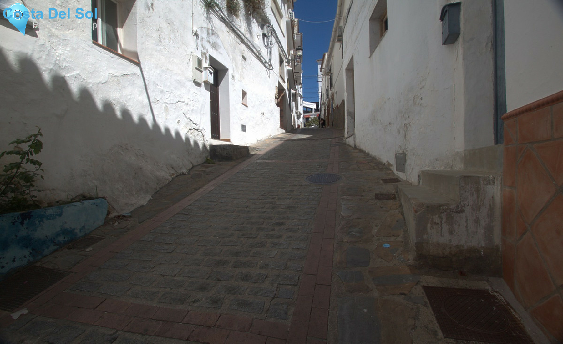 Semi-Detached House in Casares-1360104