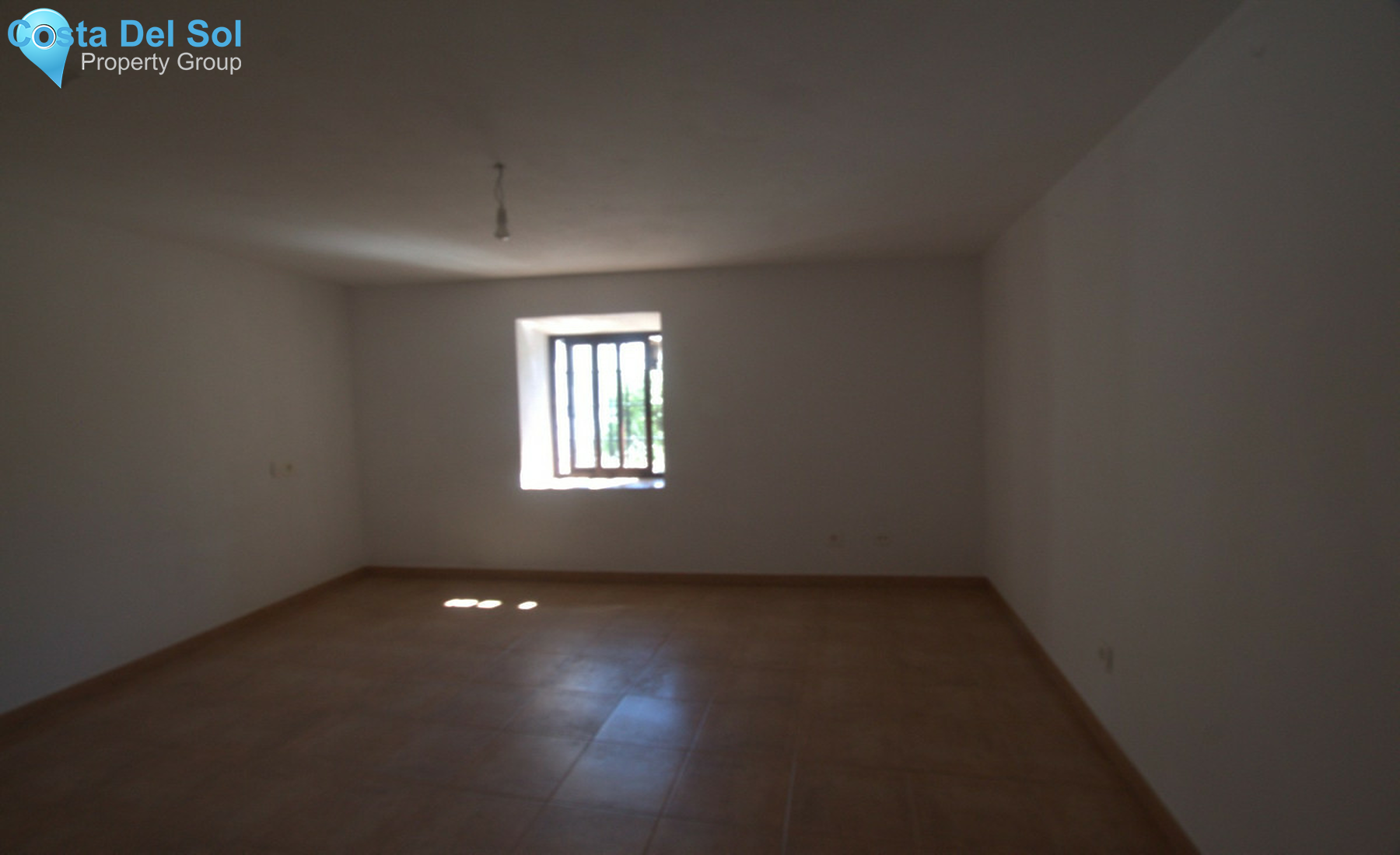 Semi-Detached House in Casares-1360095