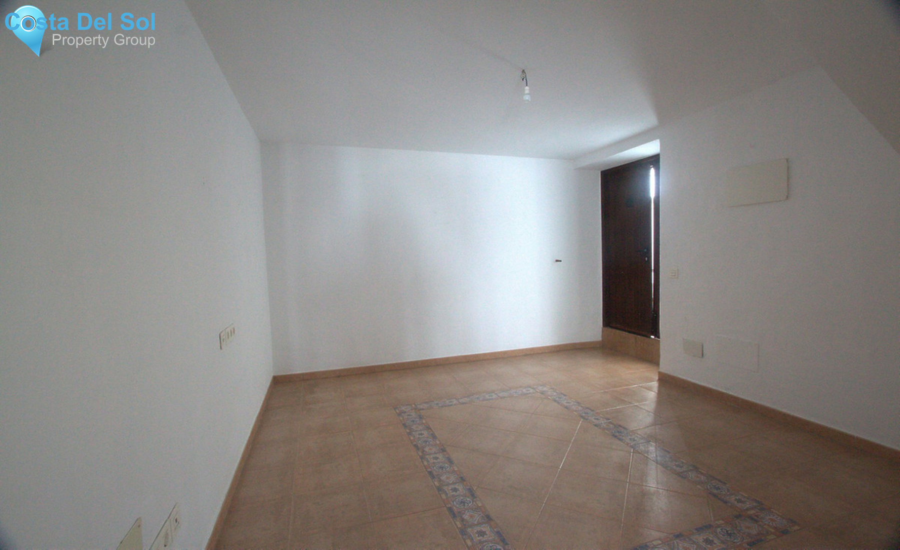 Semi-Detached House in Casares-1360098