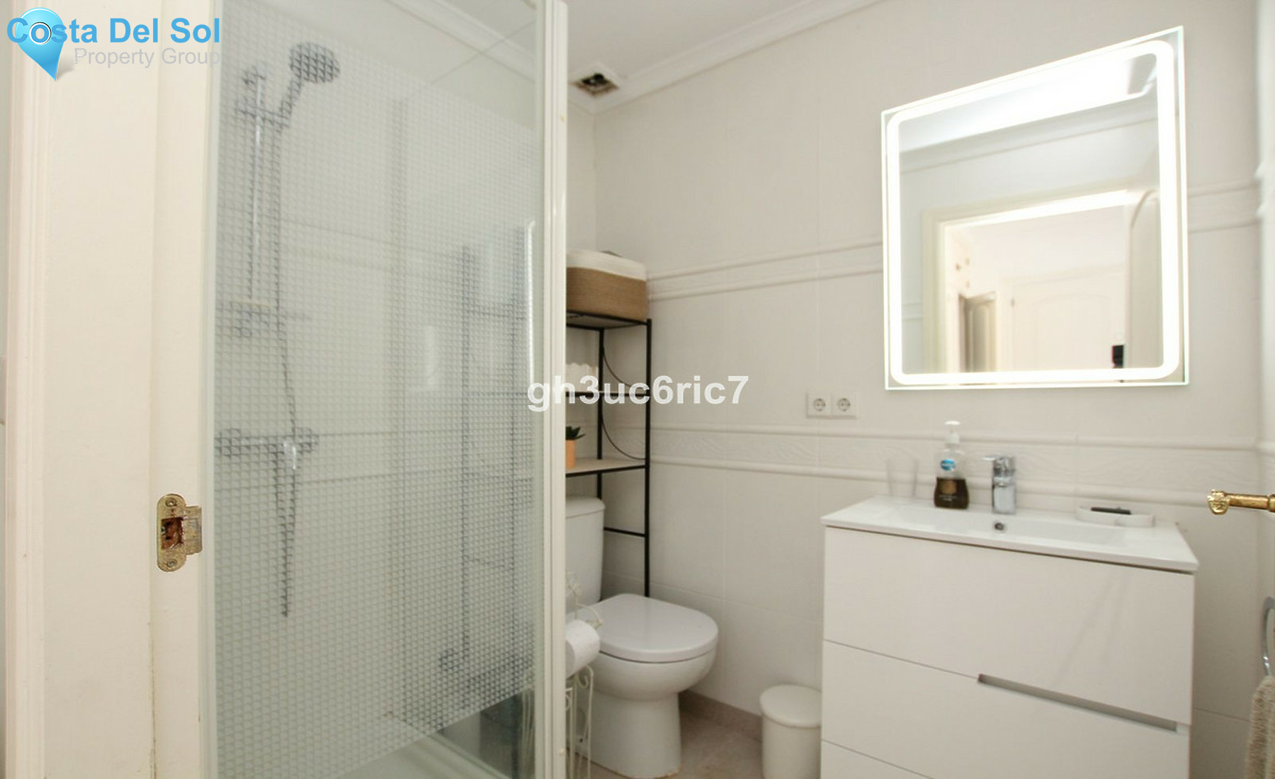 Semi-Detached House in Elviria-1254924