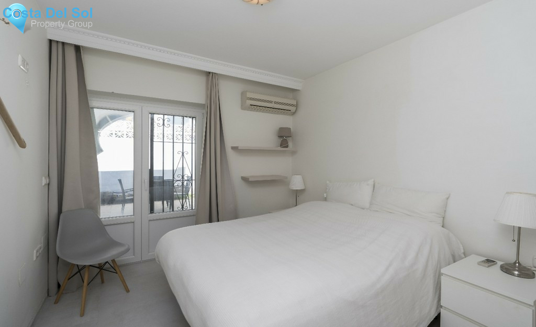 Semi-Detached House in Elviria-1299941