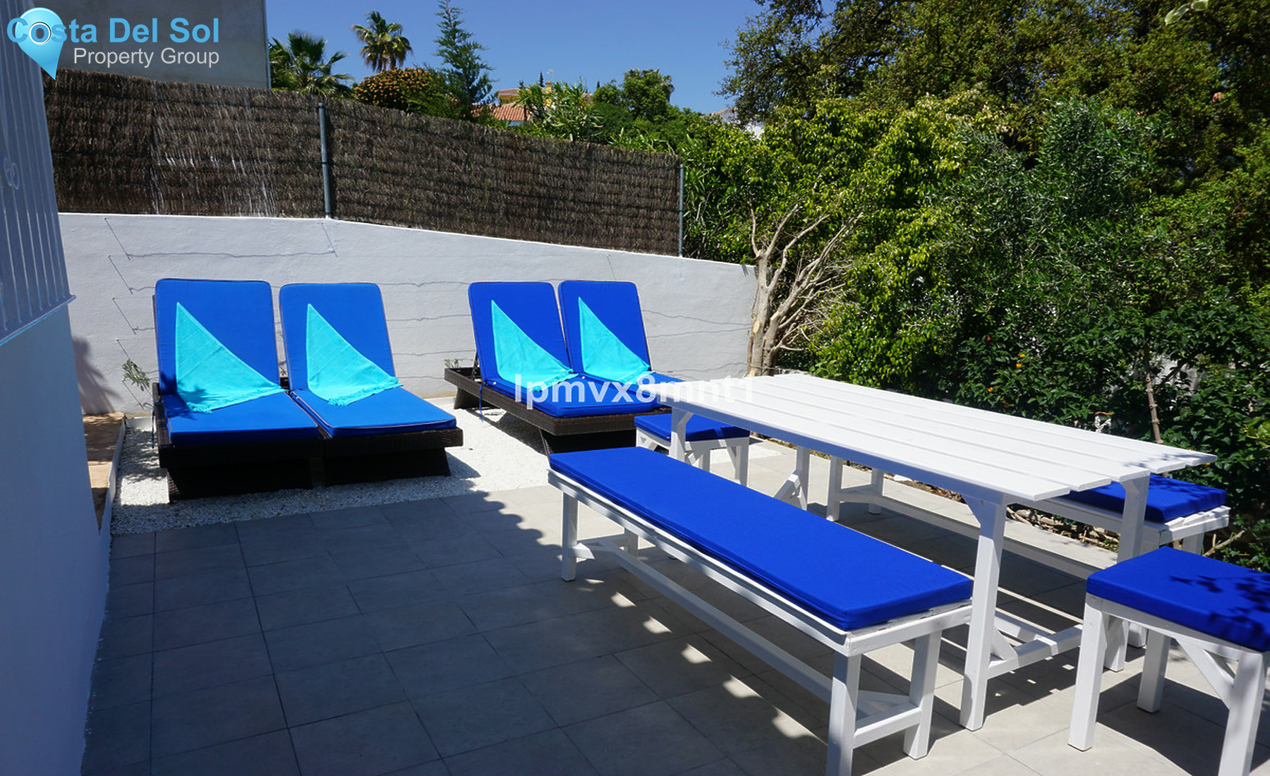 Semi-Detached House in Elviria-1529664