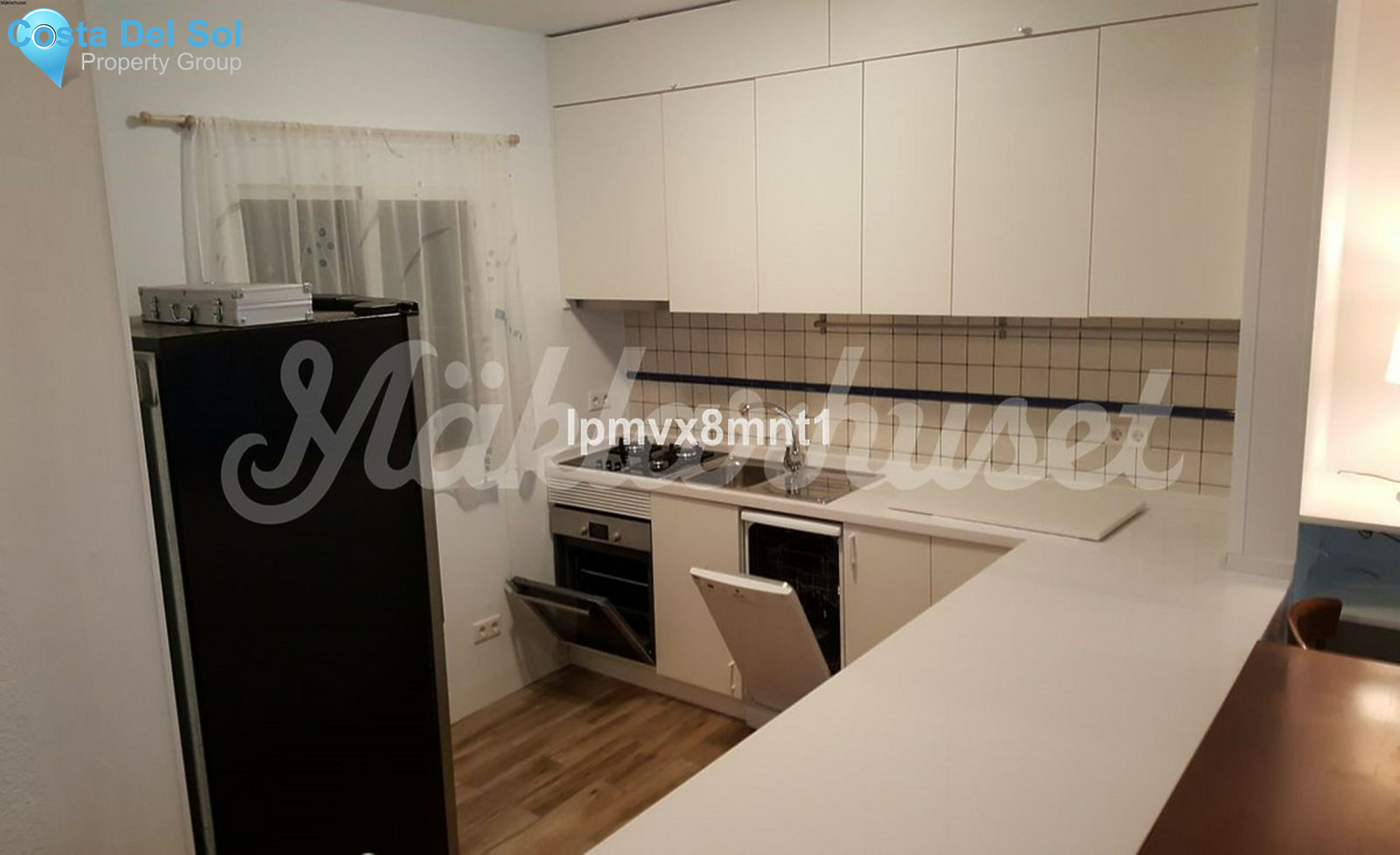 Semi-Detached House in Elviria-1529657