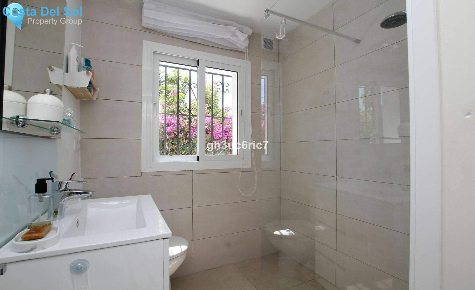 Semi-Detached House in Elviria-1148923