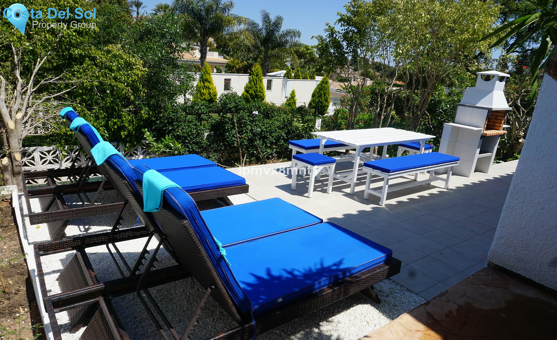 Semi-Detached House in Elviria-1483147