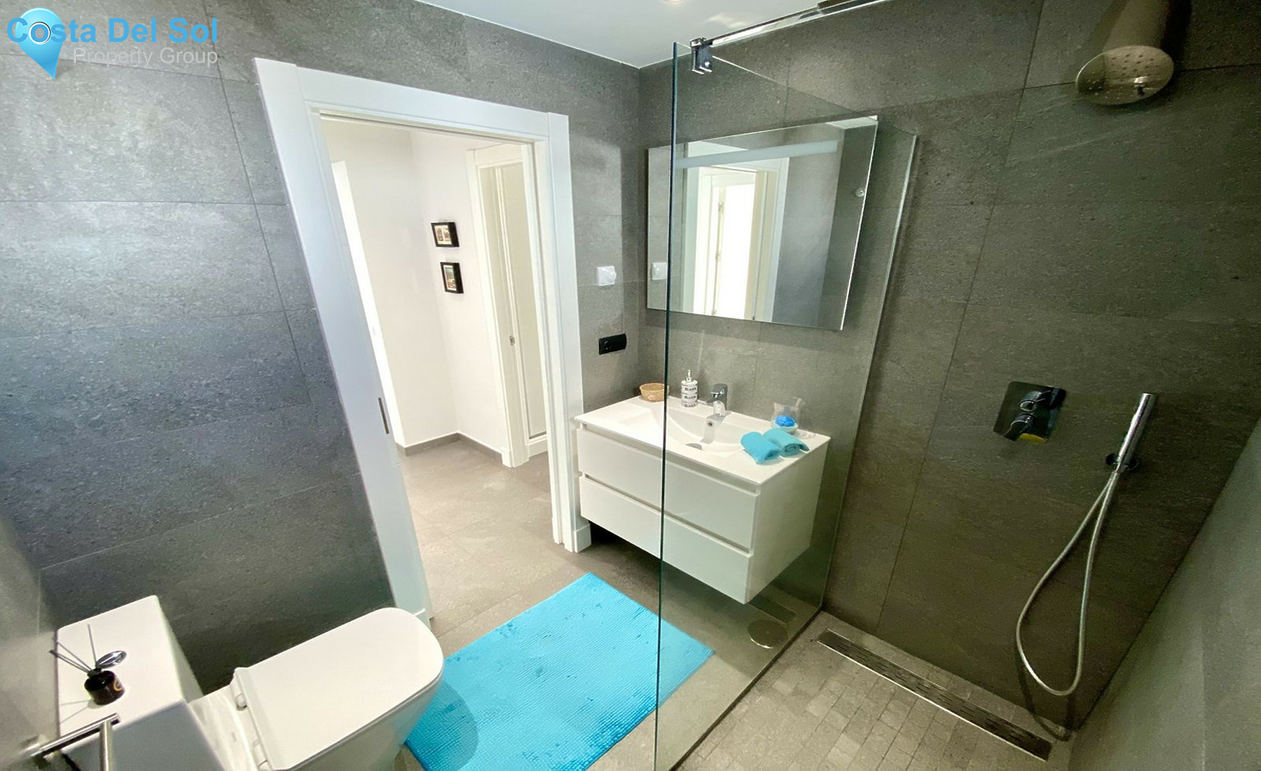 Semi-Detached House in Estepona-1407617