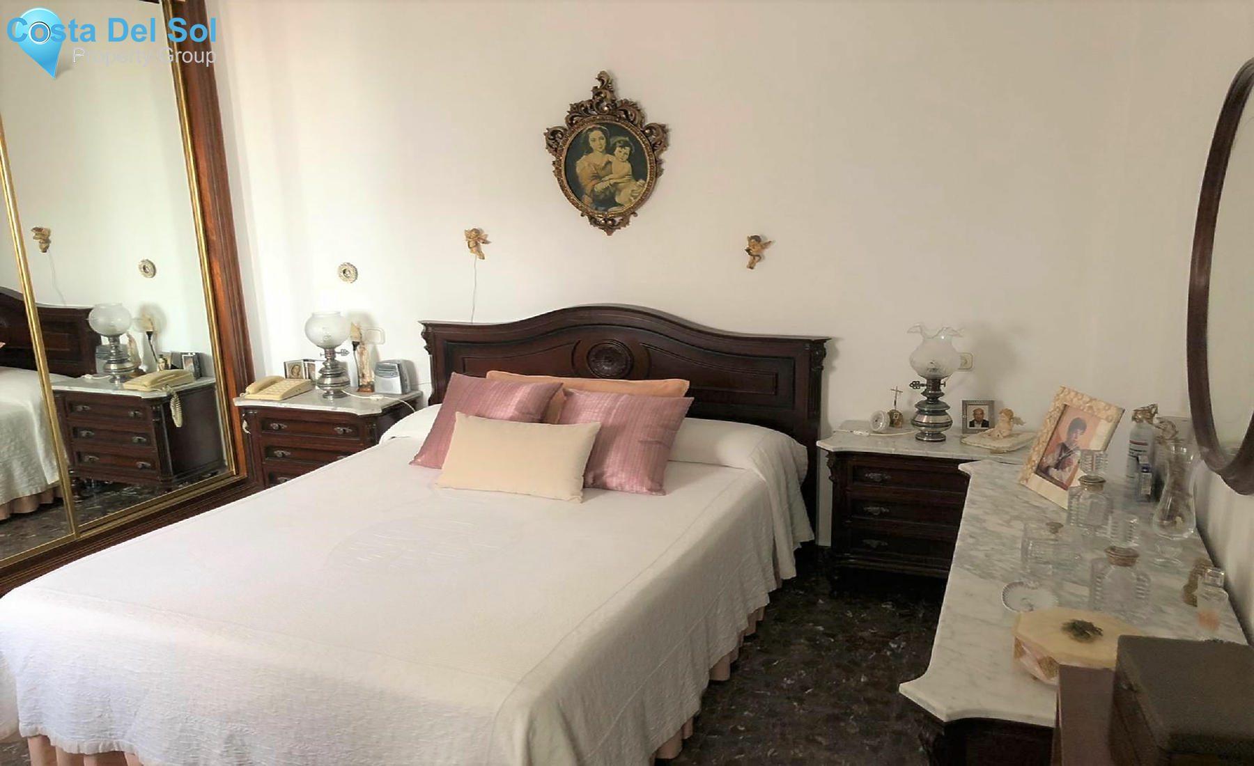 Semi-Detached House in Estepona-1218913