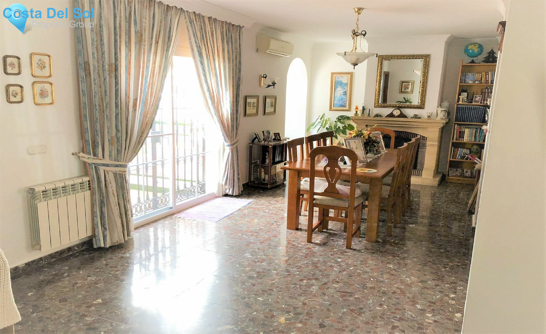 Semi-Detached House in Estepona-1218905