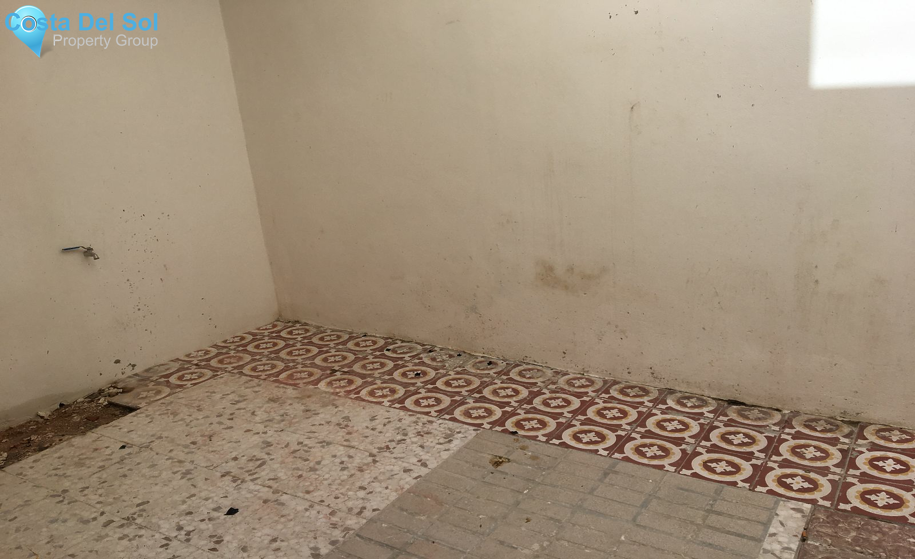 Semi-Detached House in Estepona-1230974