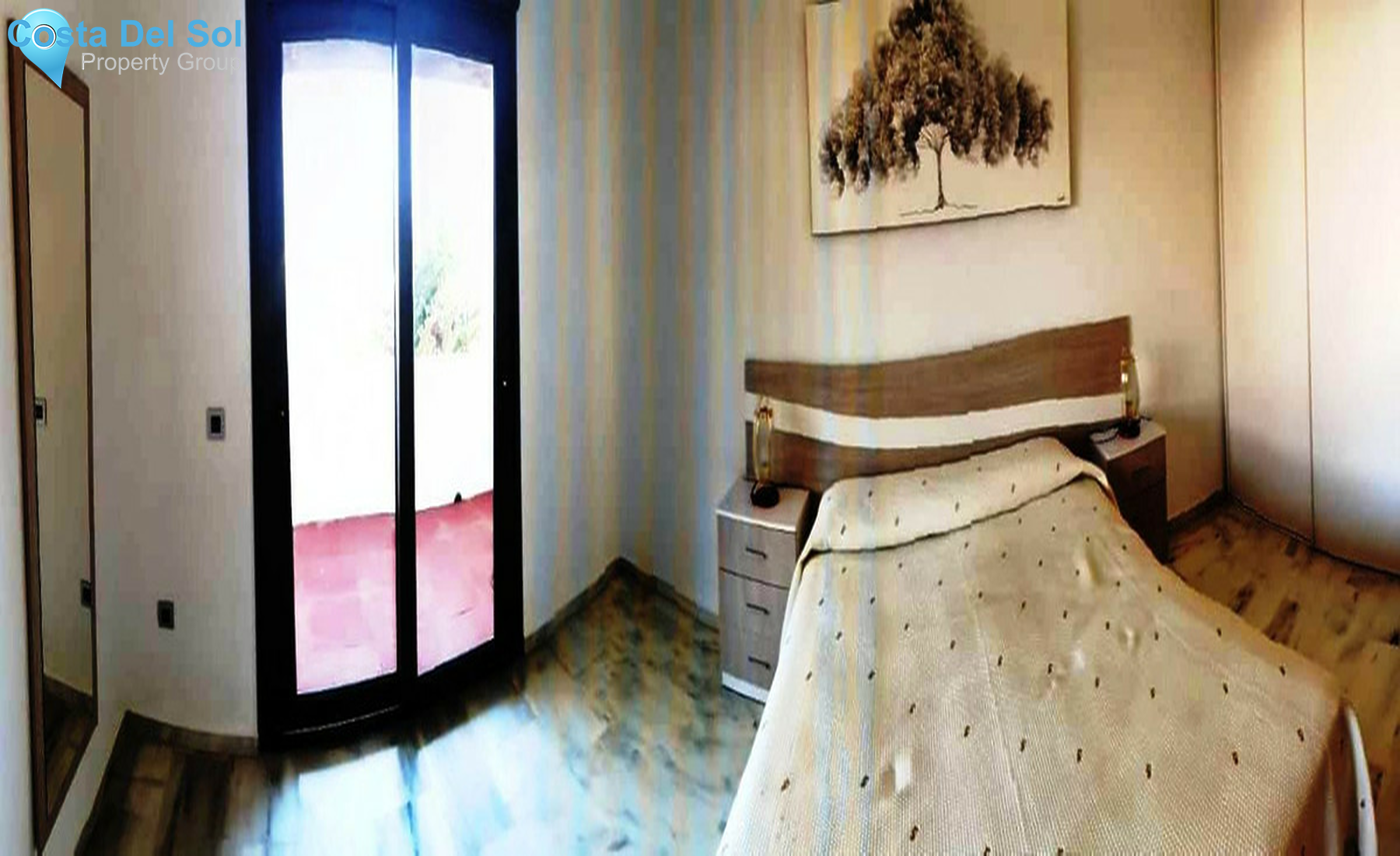 Semi-Detached House in La Duquesa-1405380