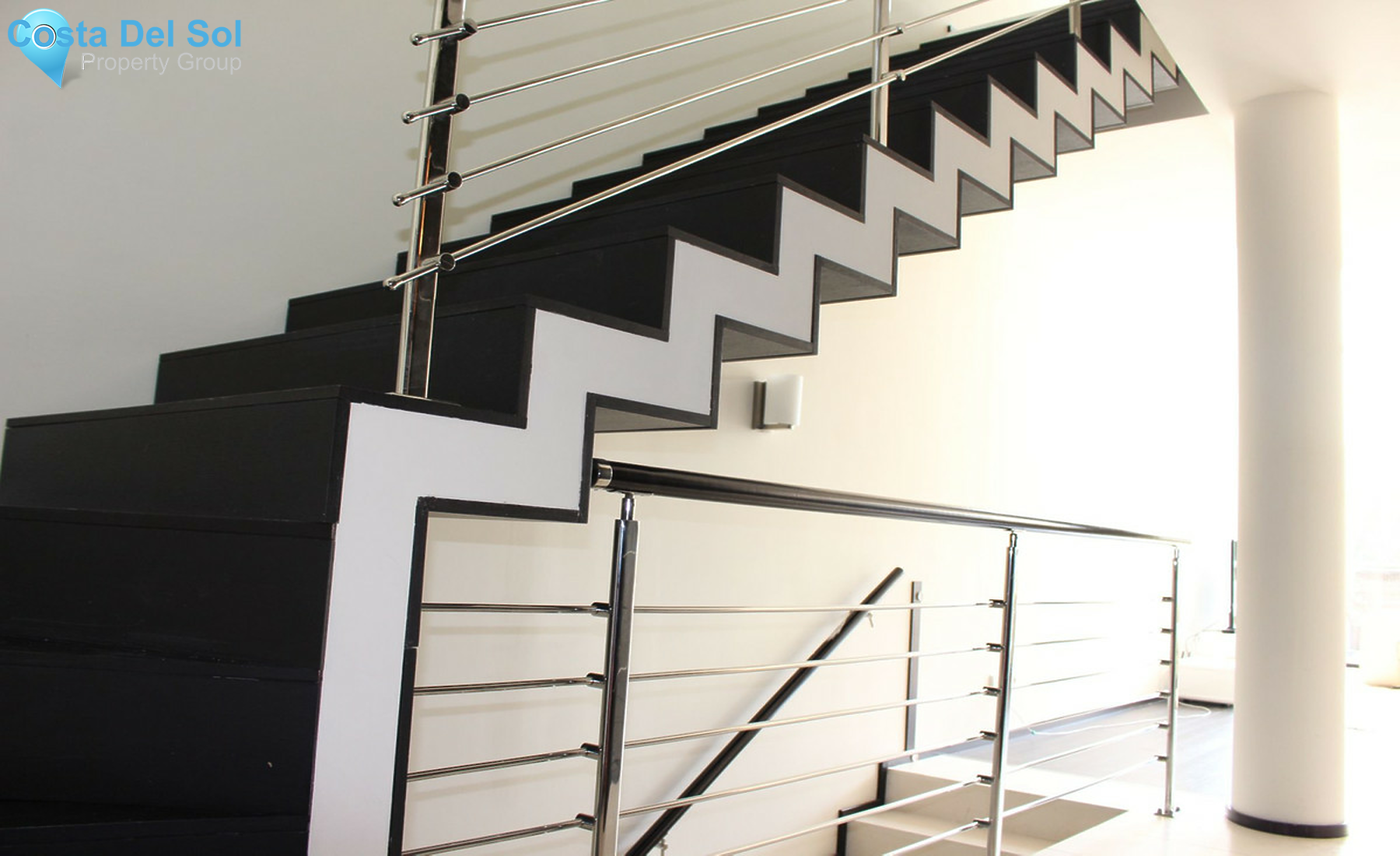 Semi-Detached House in Sierra Blanca-1314940