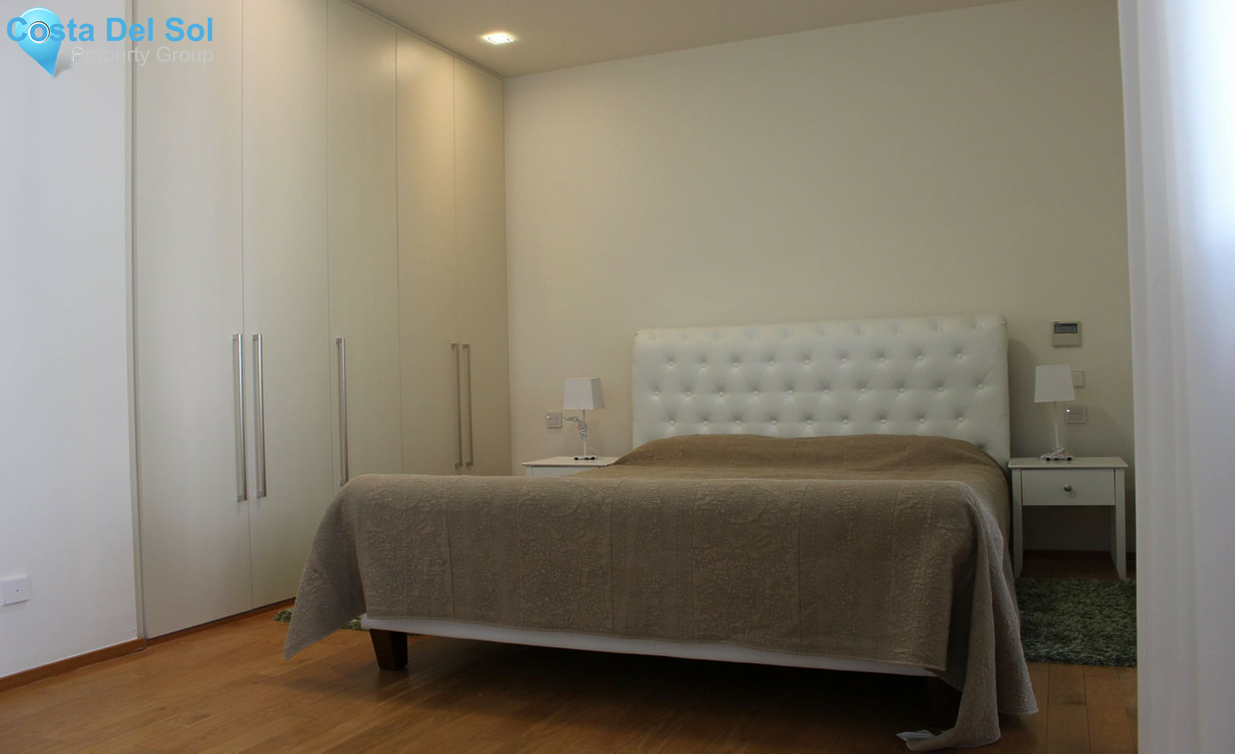 Semi-Detached House in Sierra Blanca-1314931