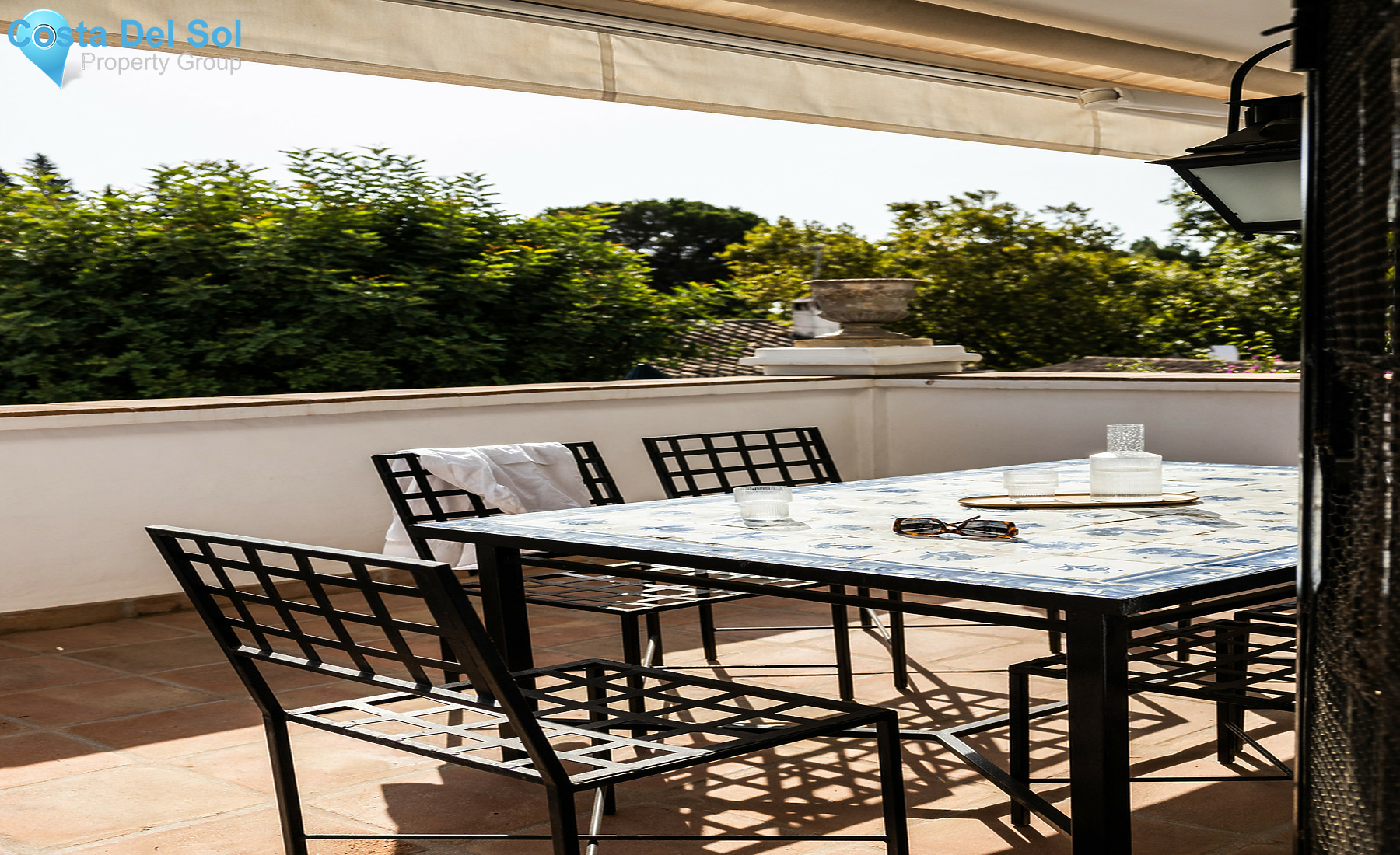 Semi-Detached House in The Golden Mile-1511430