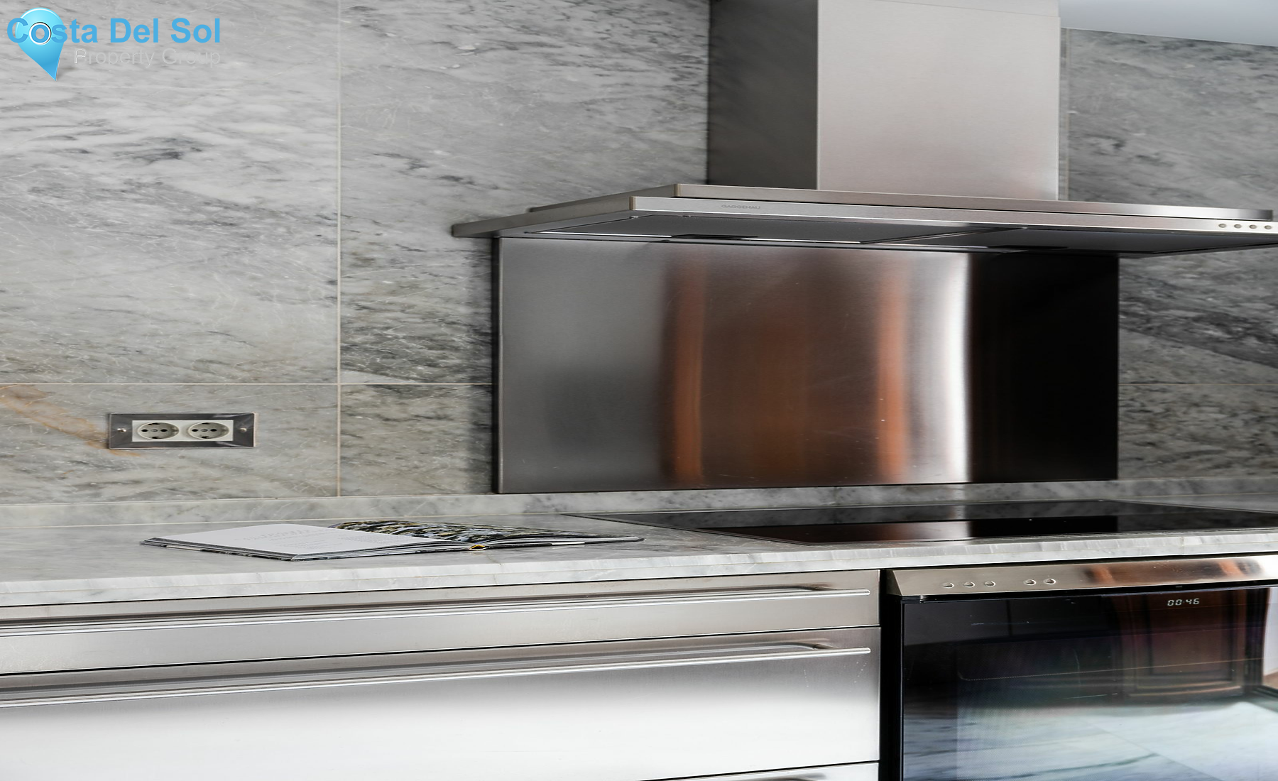 Semi-Detached House in The Golden Mile-1484746