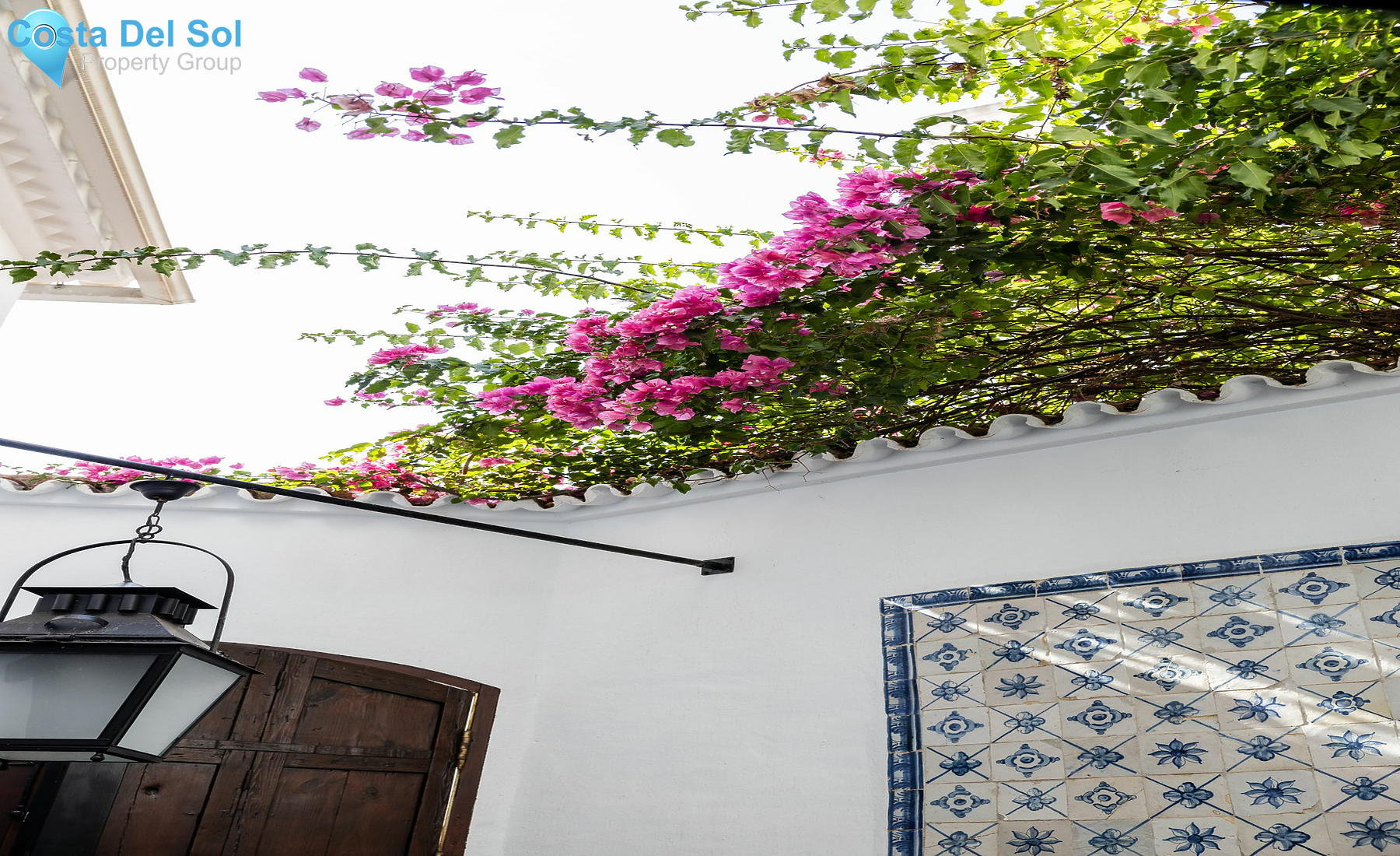 Semi-Detached House in The Golden Mile-1484749