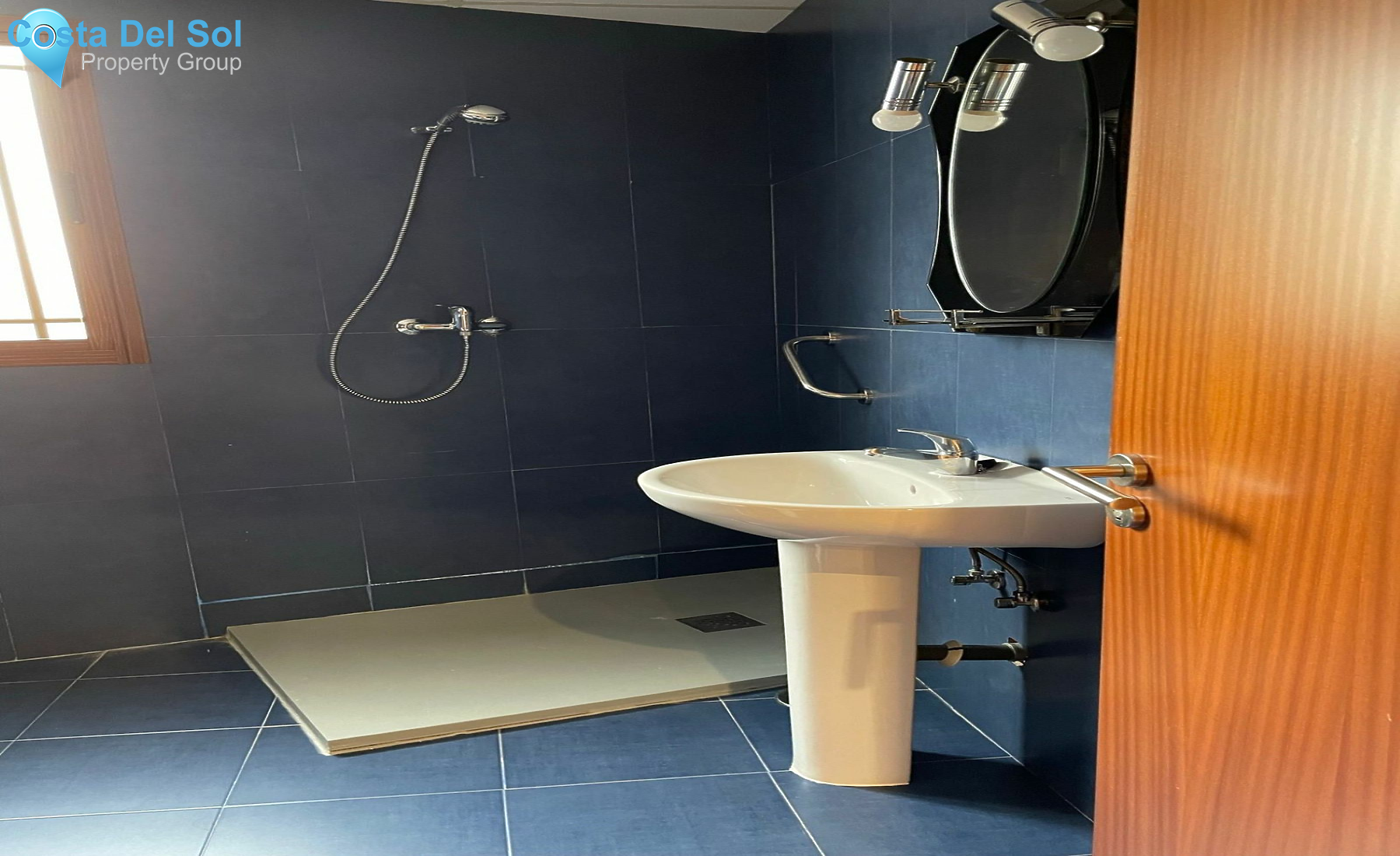 Top Floor Apartment in Alhaurín el Grande-1173742