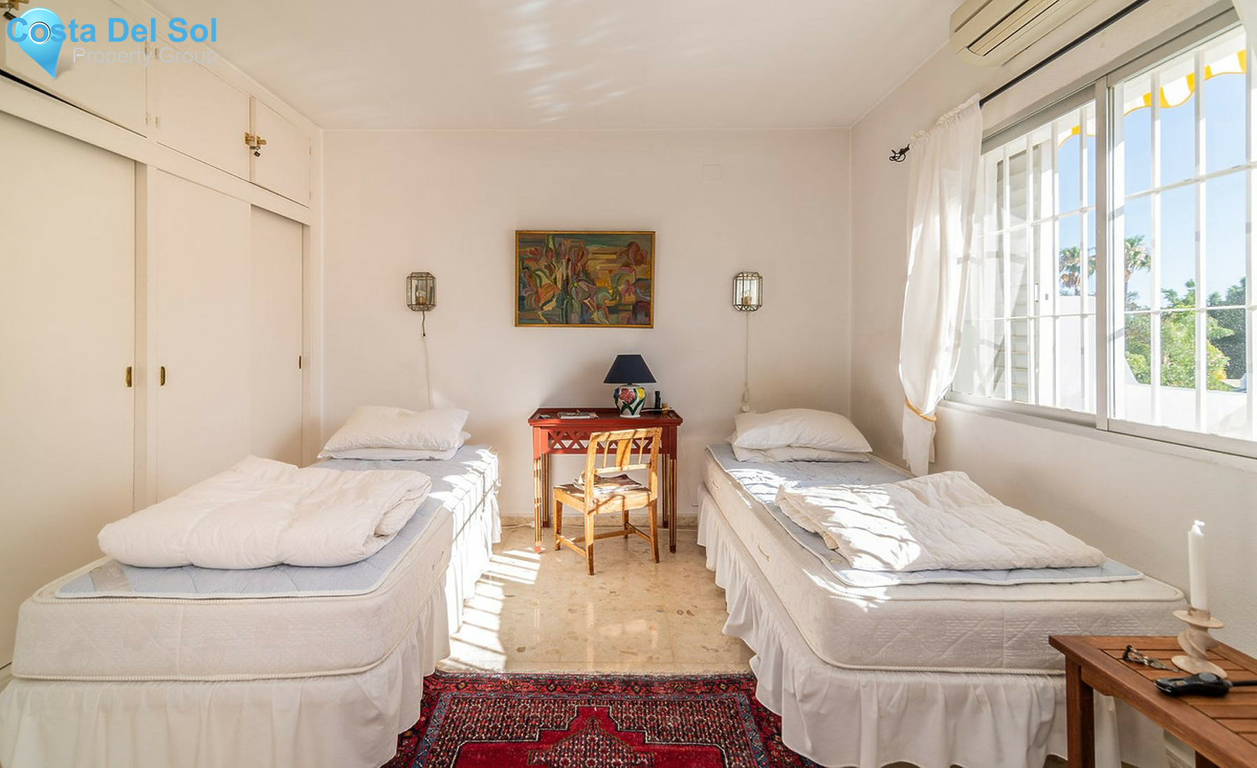 Top Floor Apartment in Aloha-1408912