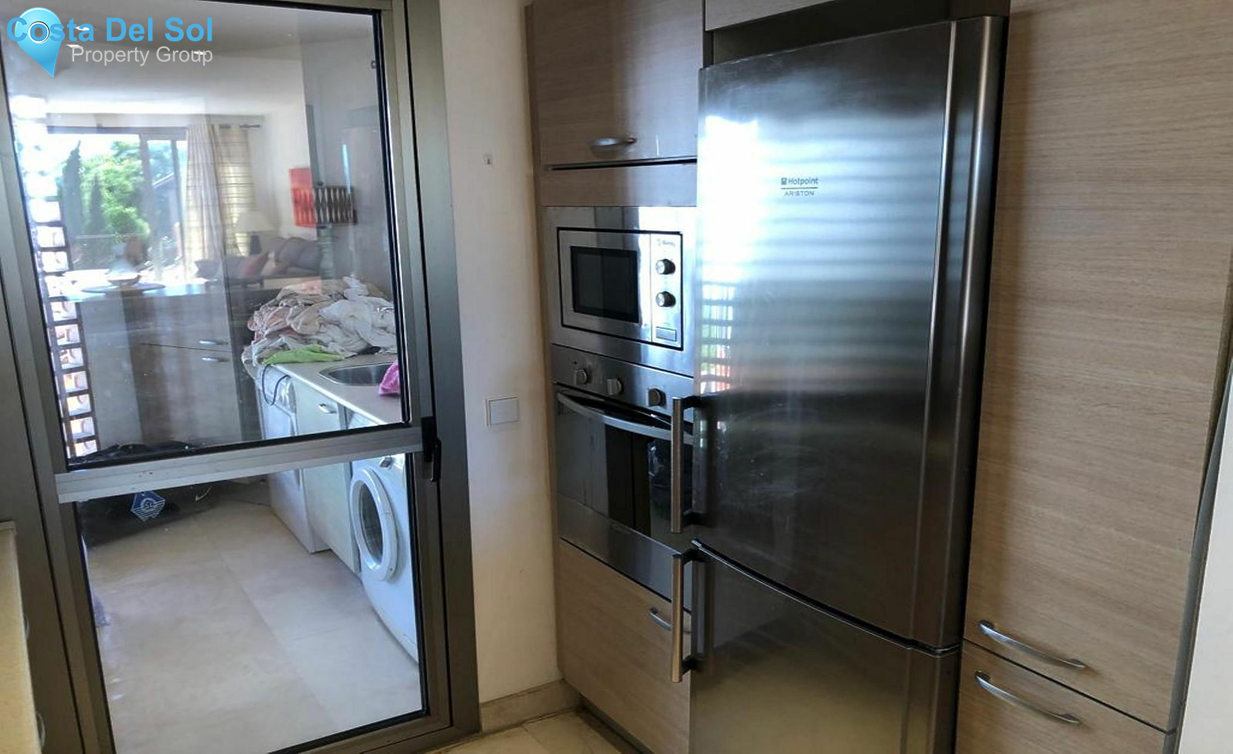 Top Floor Apartment in Bel Air-1498601