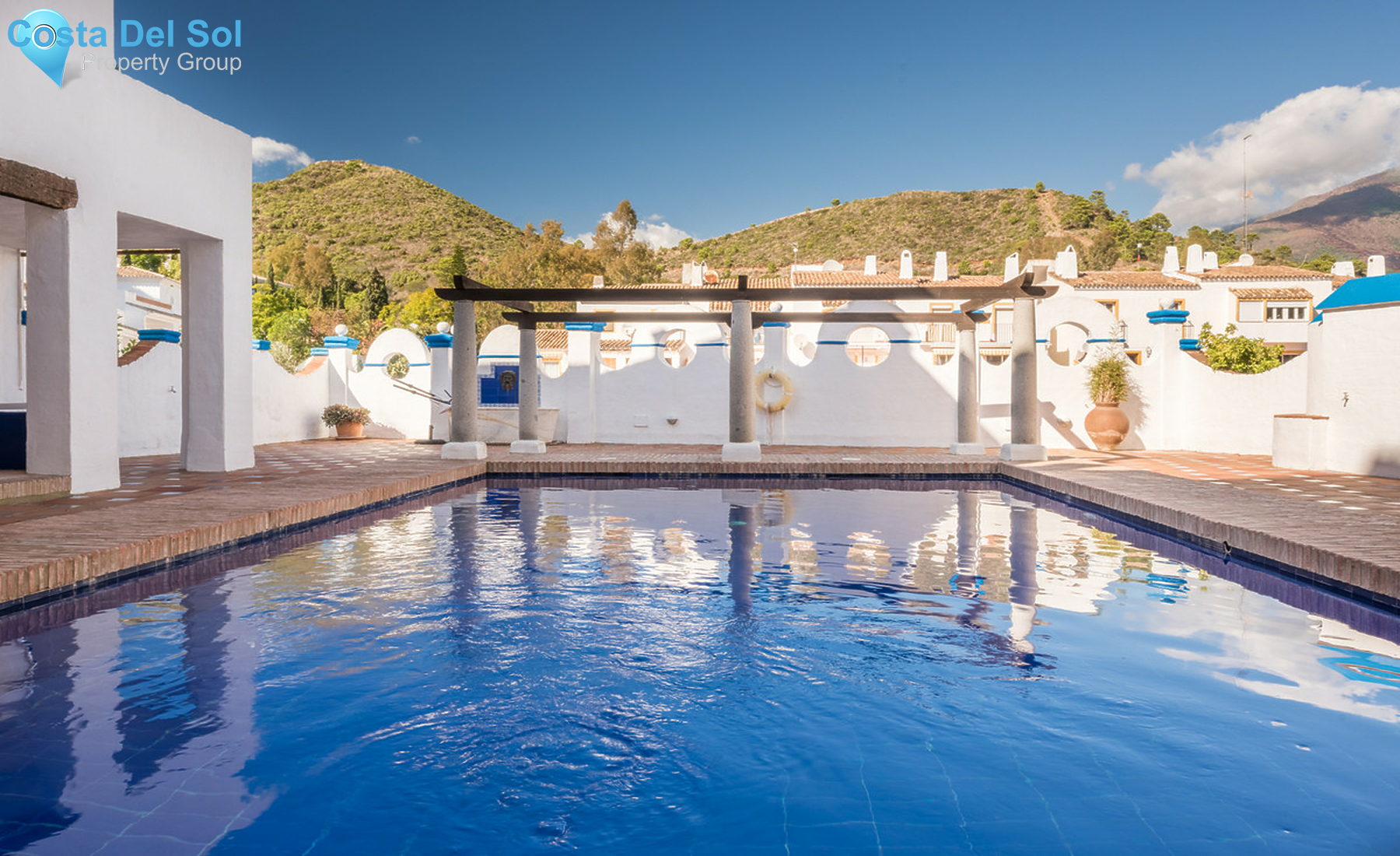 Top Floor Apartment in Benahavís