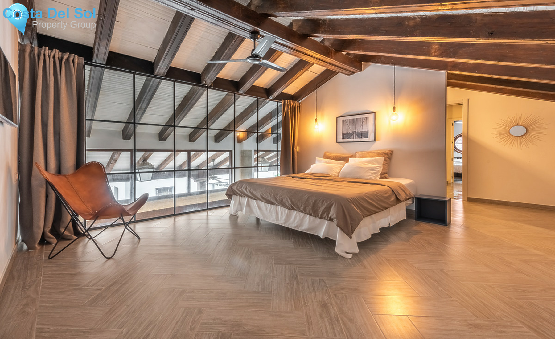 Top Floor Apartment in Benahavís-1317716