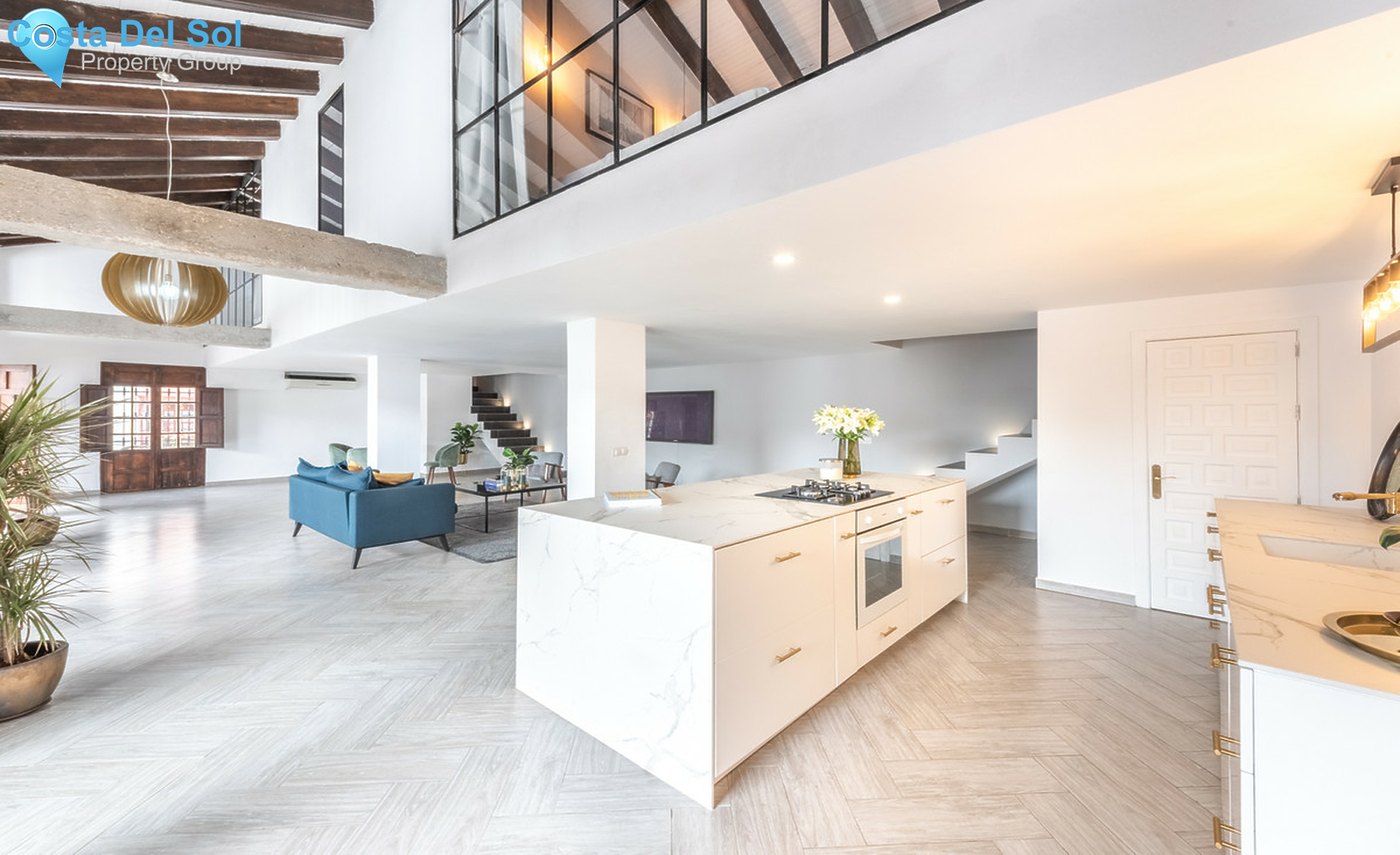 Top Floor Apartment in Benahavís-1317699