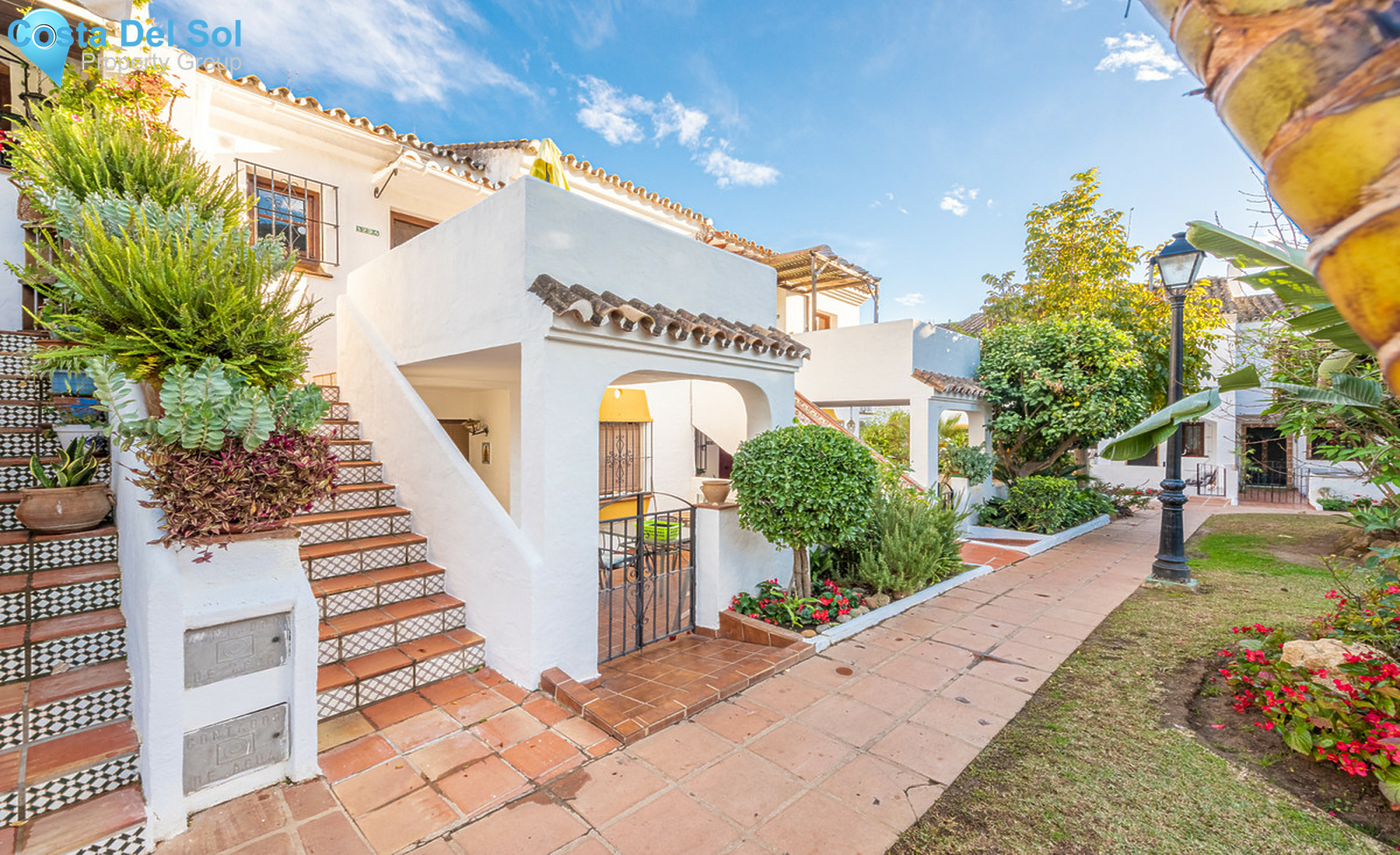 Top Floor Apartment in Benahavís-1323951