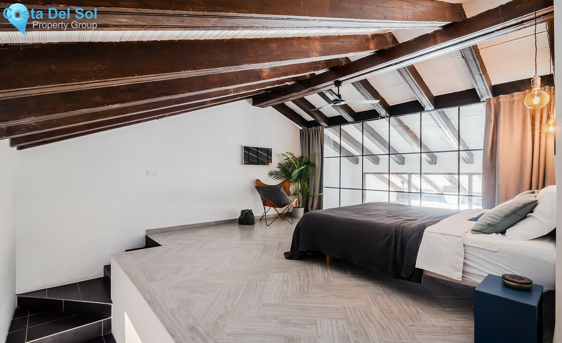 Top Floor Apartment in Benahavís-1333836