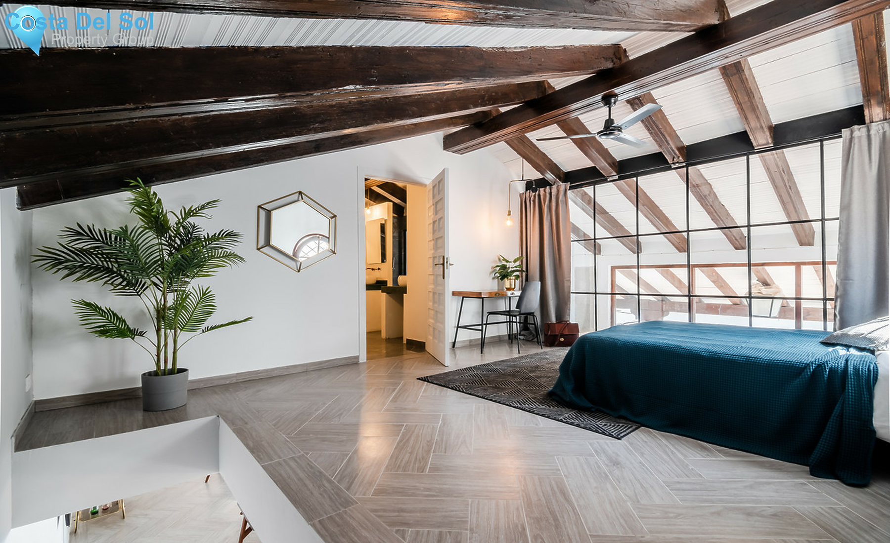 Top Floor Apartment in Benahavís-1333841