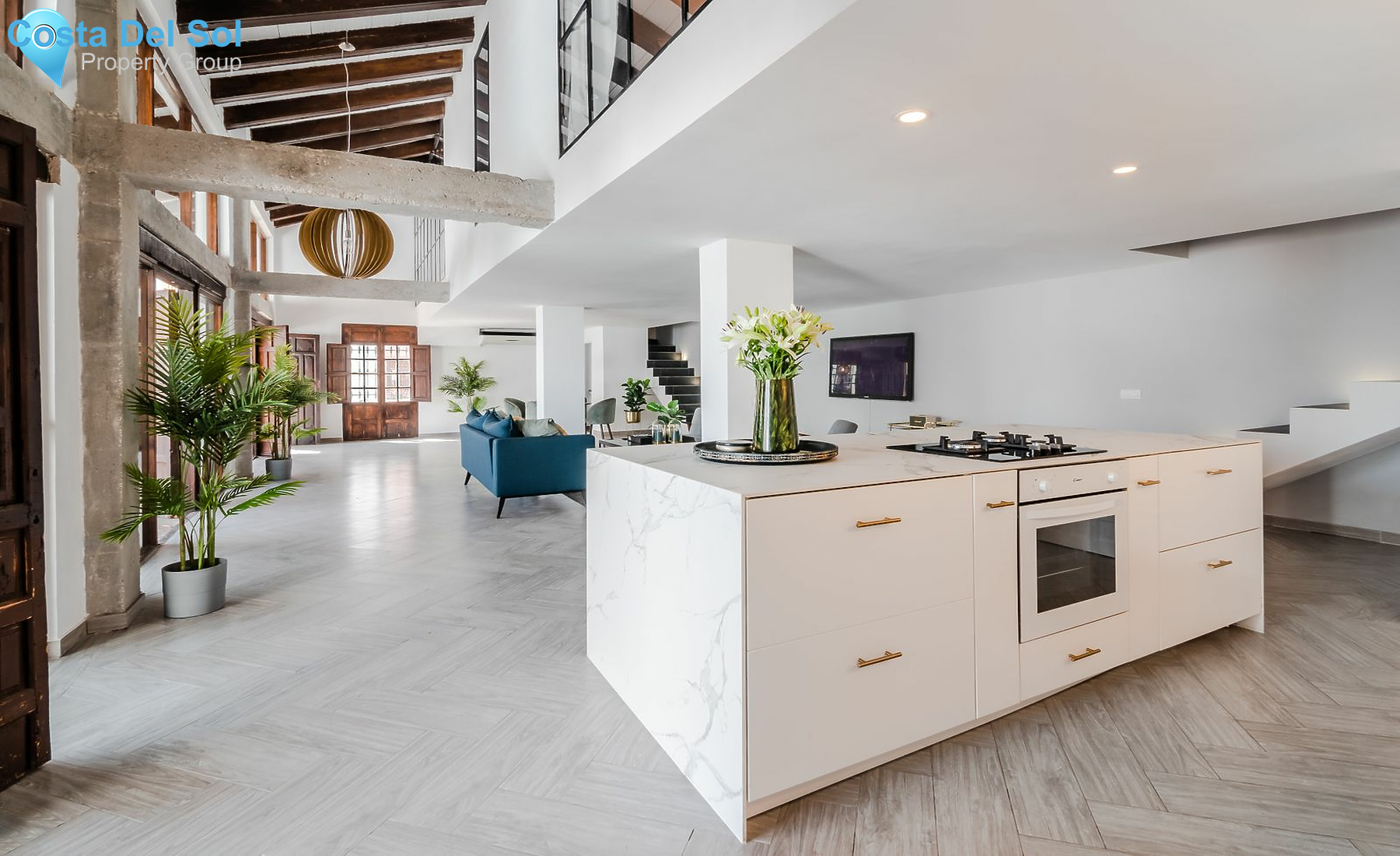 Top Floor Apartment in Benahavís