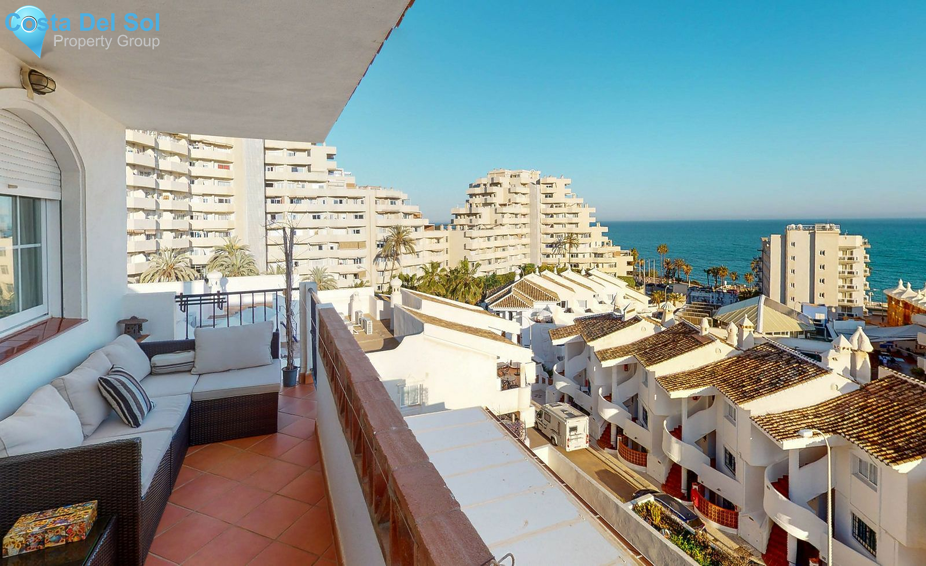 Top Floor Apartment in Benalmadena Costa-1200916