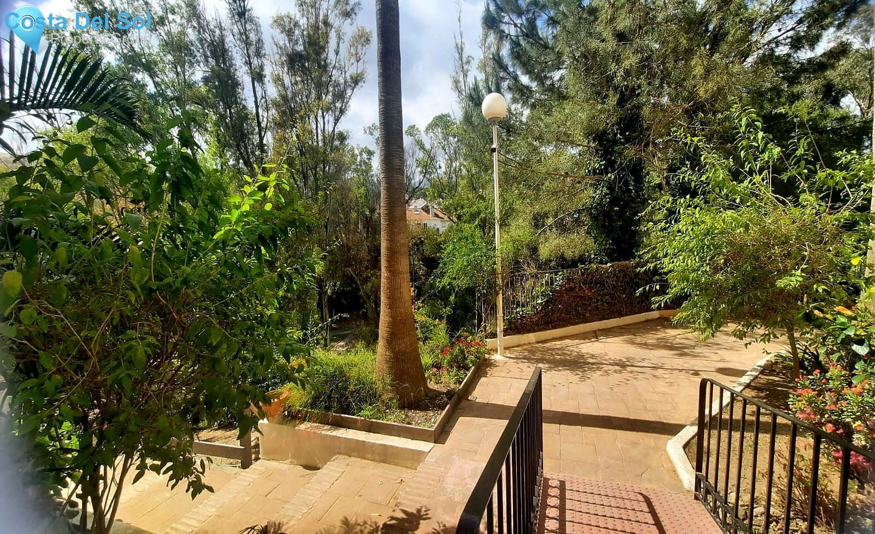 Top Floor Apartment in Benalmadena Costa-1387739