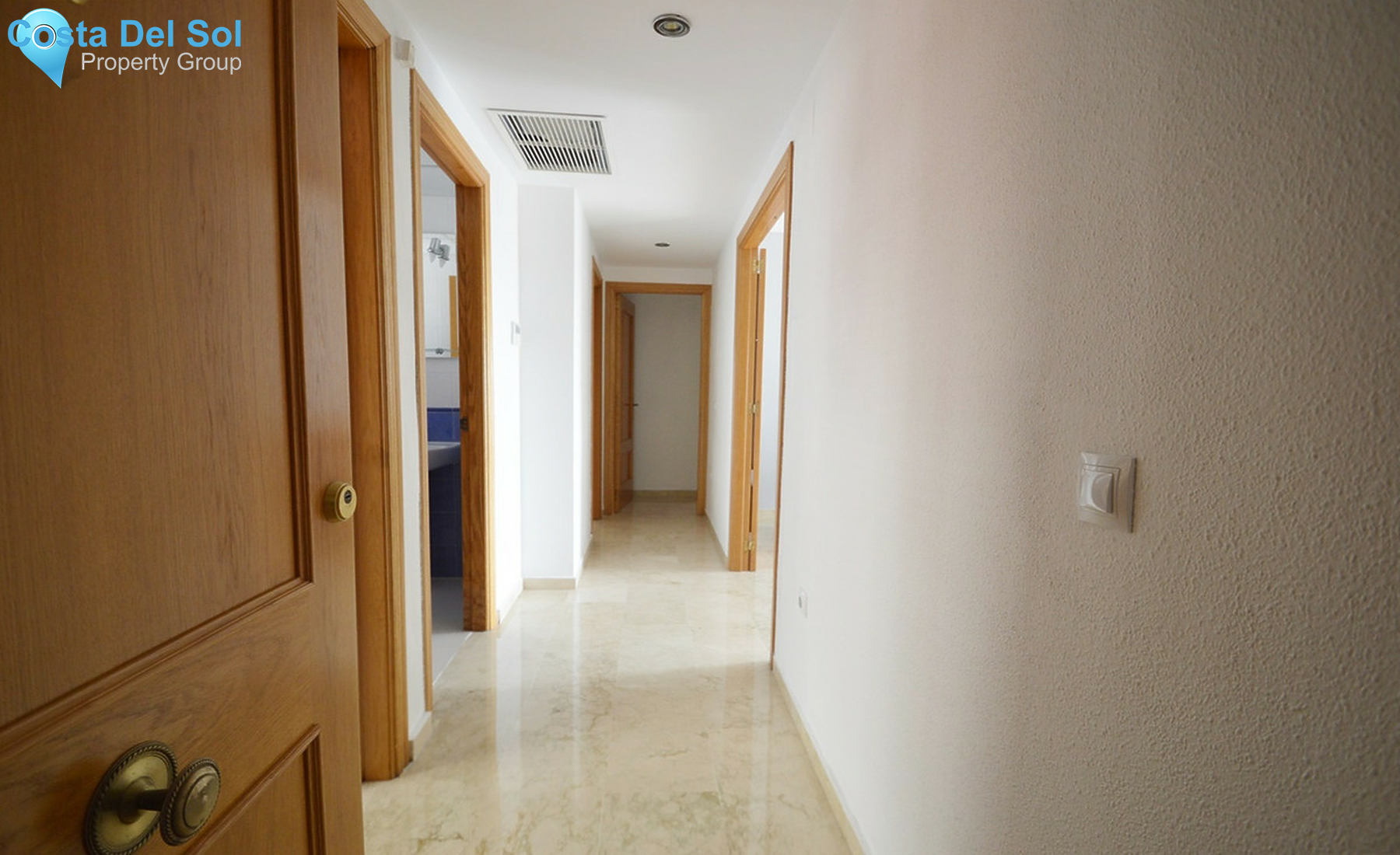 Top Floor Apartment in Benalmadena-1355085