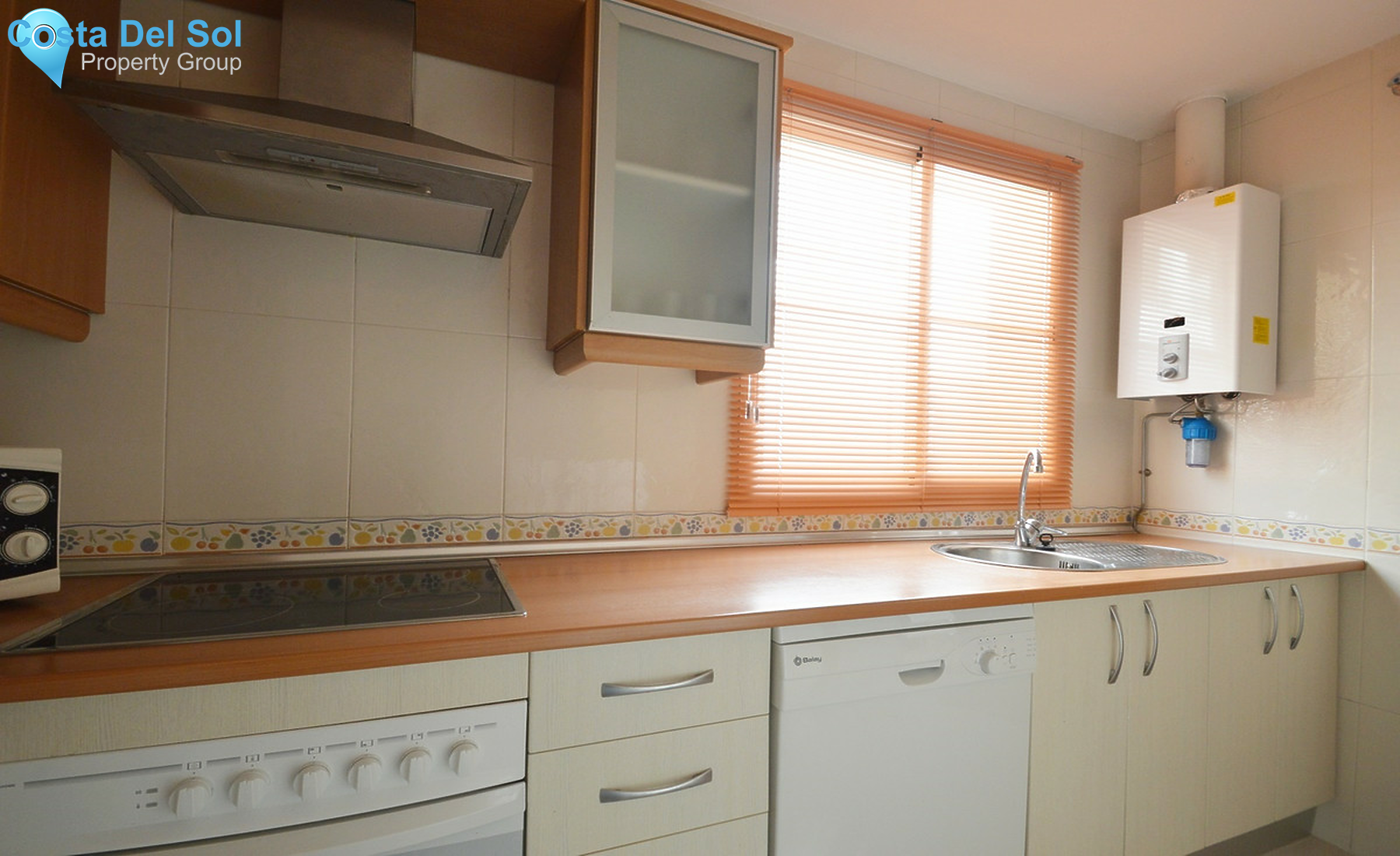 Top Floor Apartment in Benalmadena-1355087